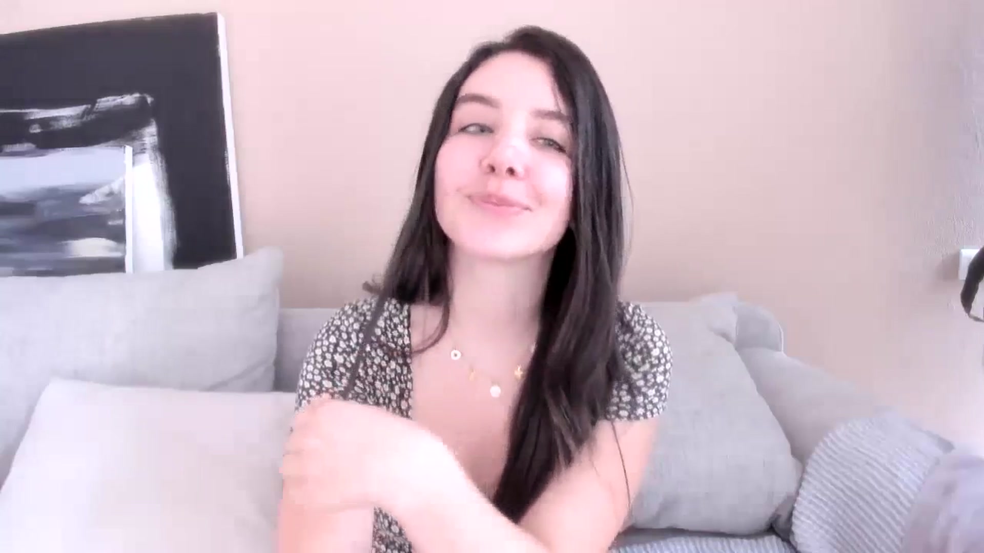Gallery image thumbnail from LauraVega's myfreecams stream on, 10/22/2023, 17:50 image 10 of 20