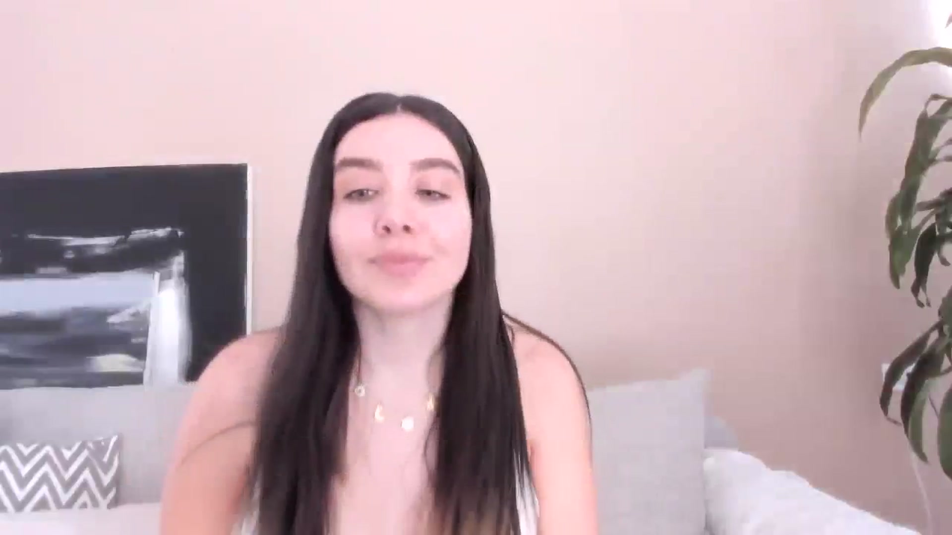 Gallery image thumbnail from LauraVega's myfreecams stream on, 10/26/2023, 15:45 image 4 of 20