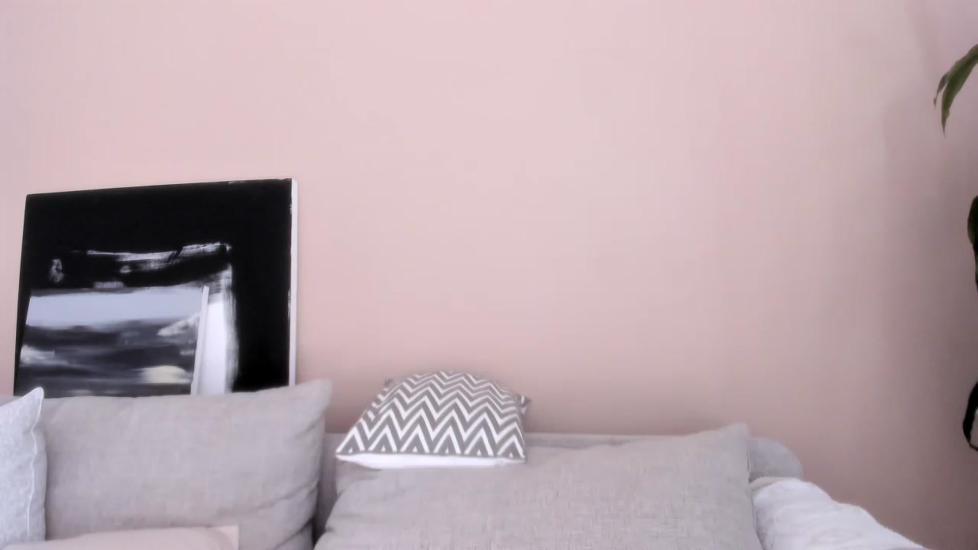 Gallery image thumbnail from LauraVega's myfreecams stream on, 10/31/2023, 15:17 image 14 of 20