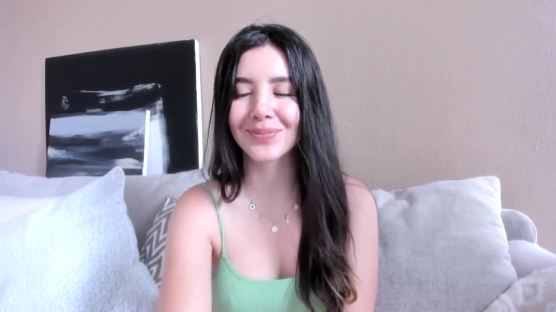Gallery image thumbnail from LauraVega's myfreecams stream on, 11/09/2023, 16:09 image 7 of 20