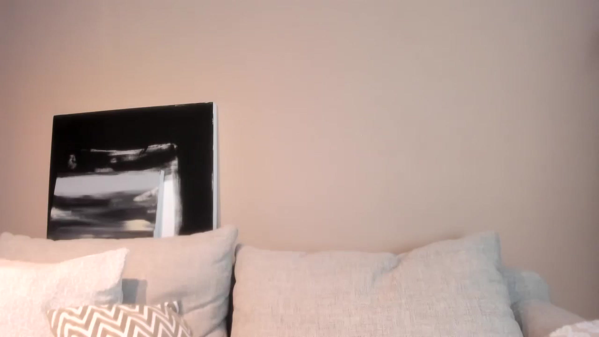 Gallery image thumbnail from LauraVega's myfreecams stream on, 11/10/2023, 02:02 image 1 of 20