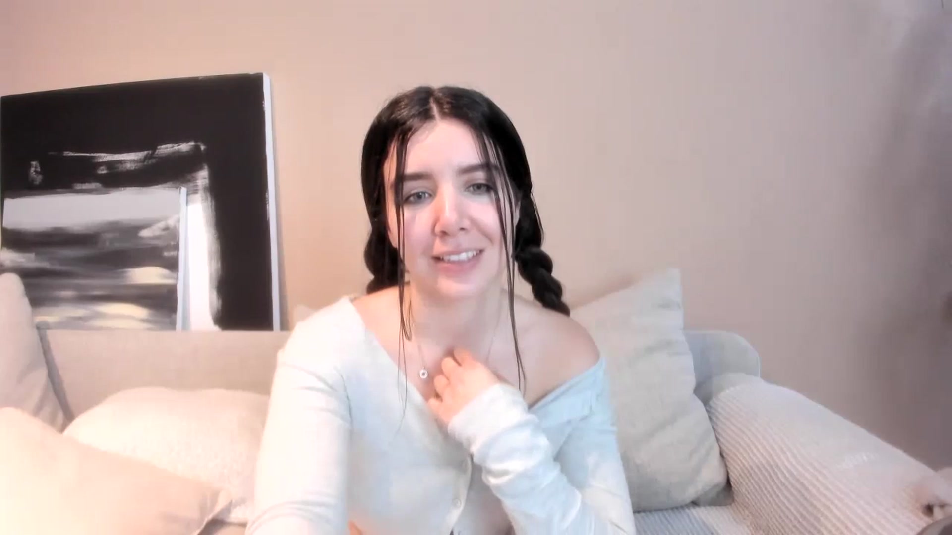 Gallery image thumbnail from LauraVega's myfreecams stream on, 11/16/2023, 22:03 image 15 of 20