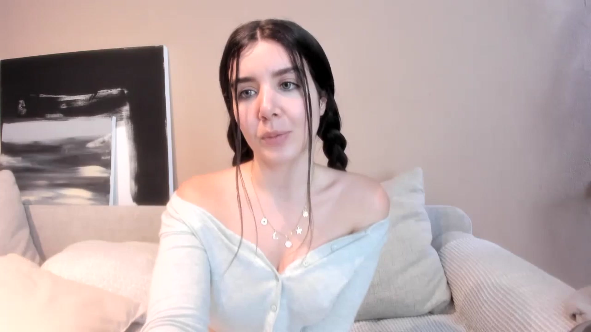 Gallery image thumbnail from LauraVega's myfreecams stream on, 11/16/2023, 22:03 image 12 of 20