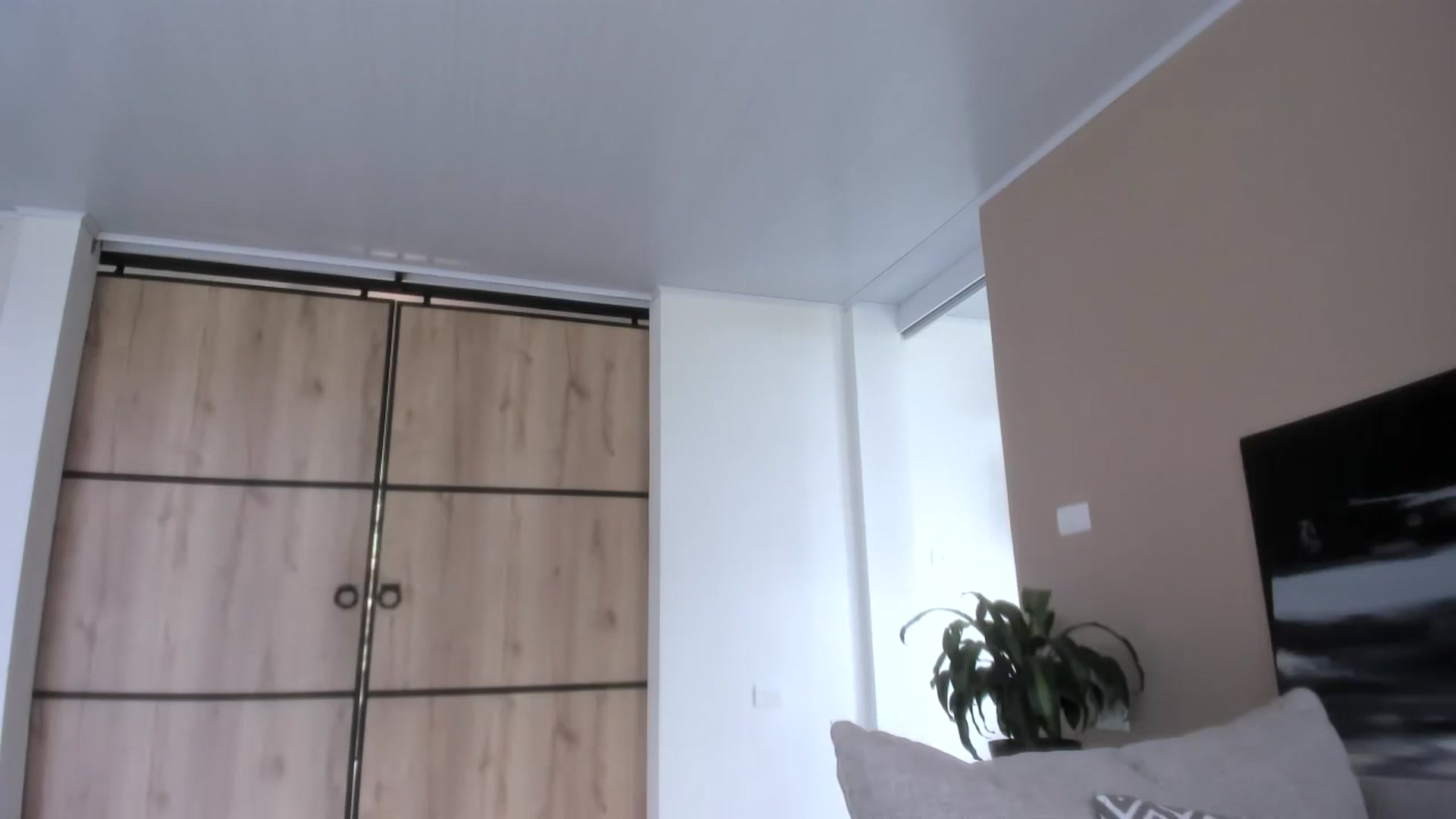 Gallery image thumbnail from LauraVega's myfreecams stream on, 11/18/2023, 16:39 image 10 of 20