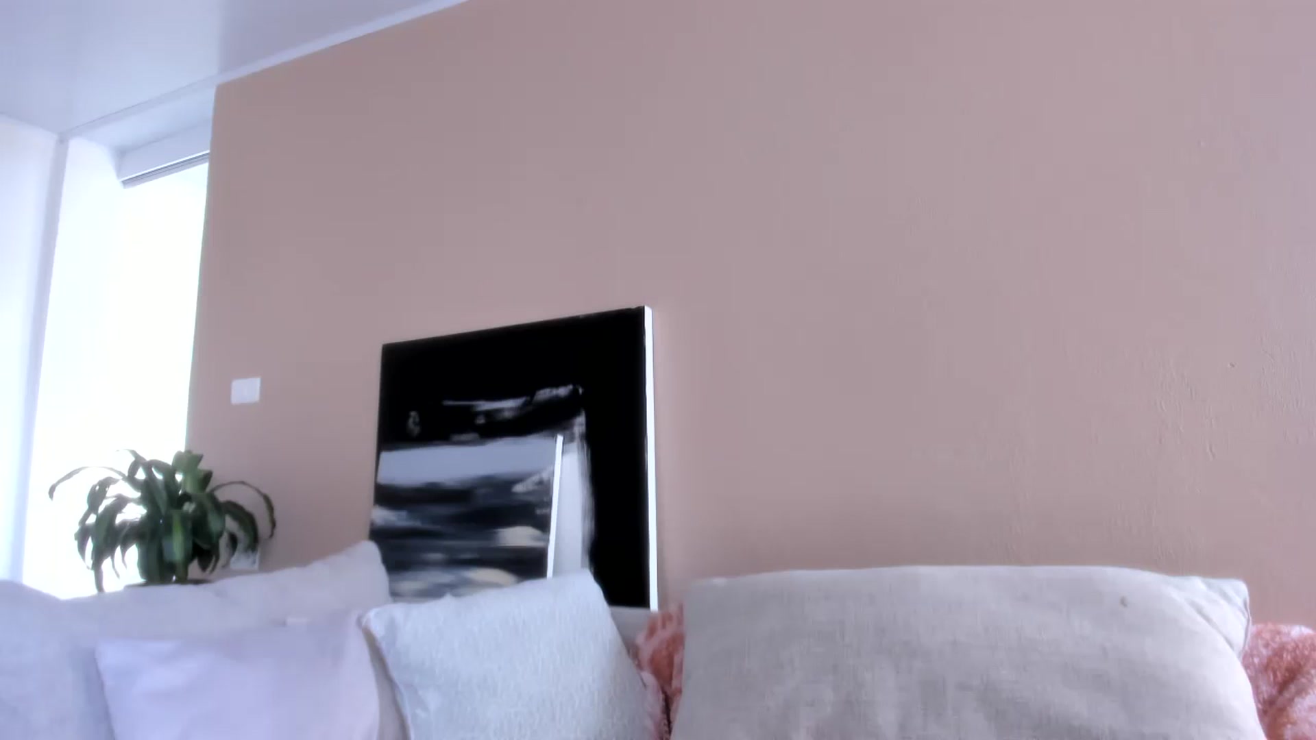 Gallery image thumbnail from LauraVega's myfreecams stream on, 11/23/2023, 15:33 image 7 of 20