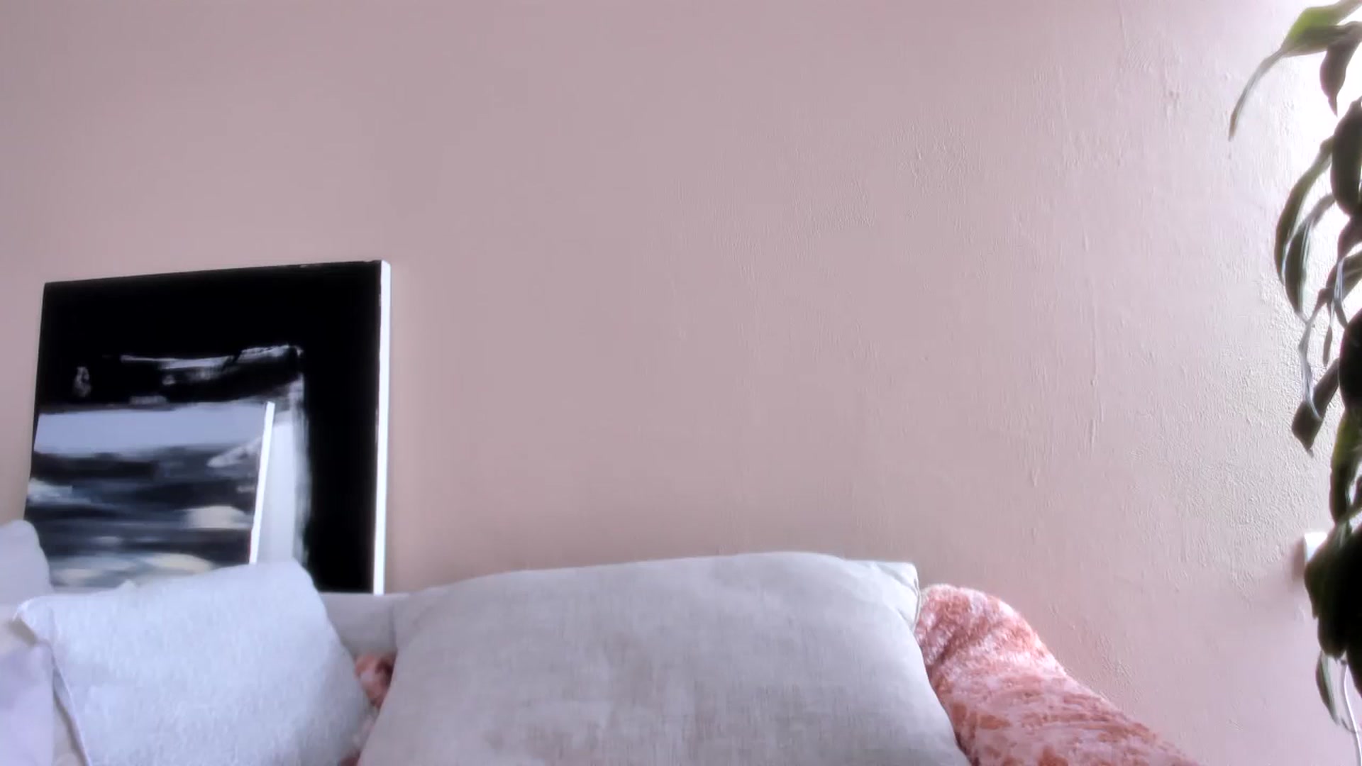 Gallery image thumbnail from LauraVega's myfreecams stream on, 11/25/2023, 15:37 image 5 of 20