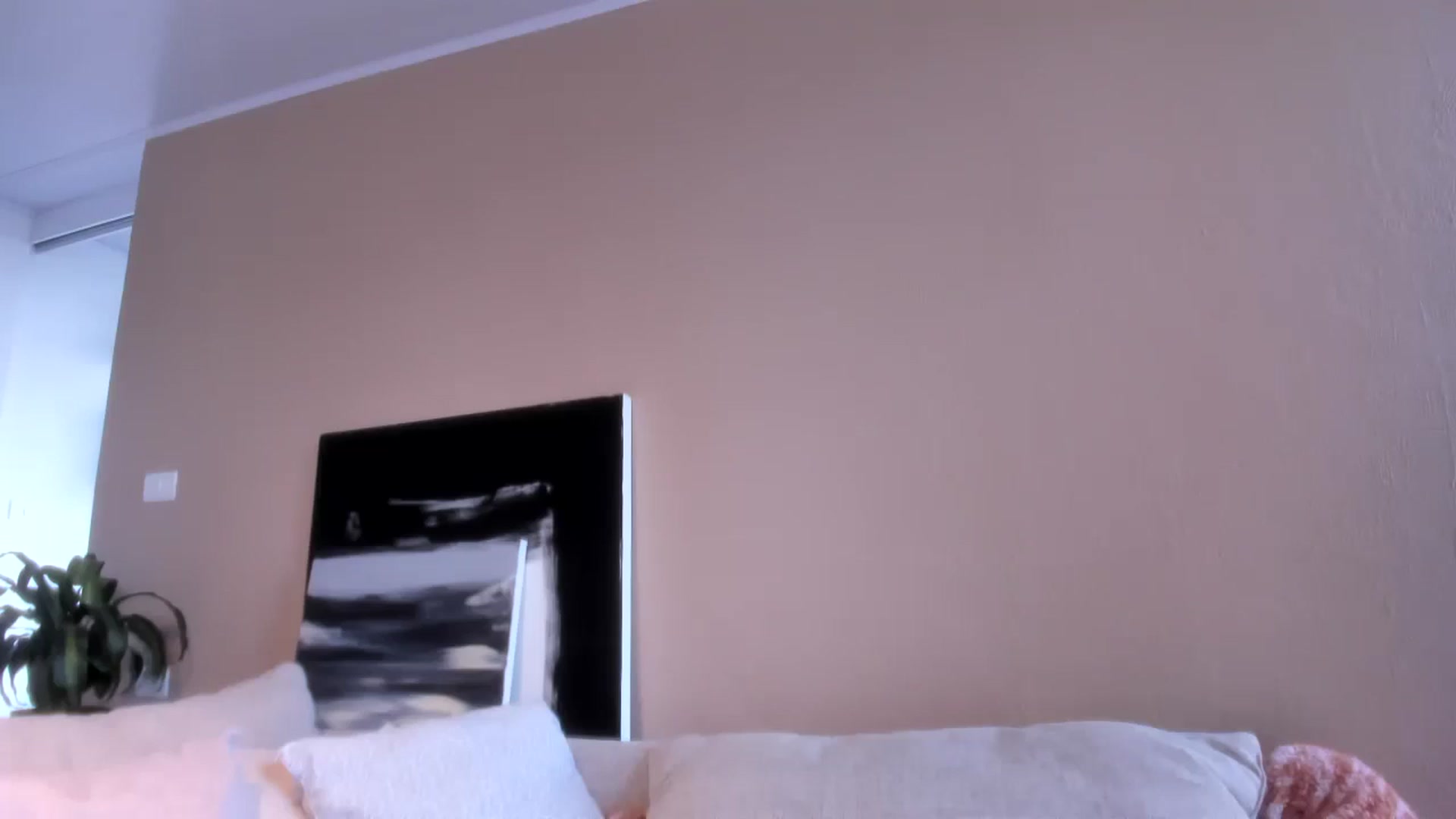 Gallery image thumbnail from LauraVega's myfreecams stream on, 11/25/2023, 23:37 image 3 of 20