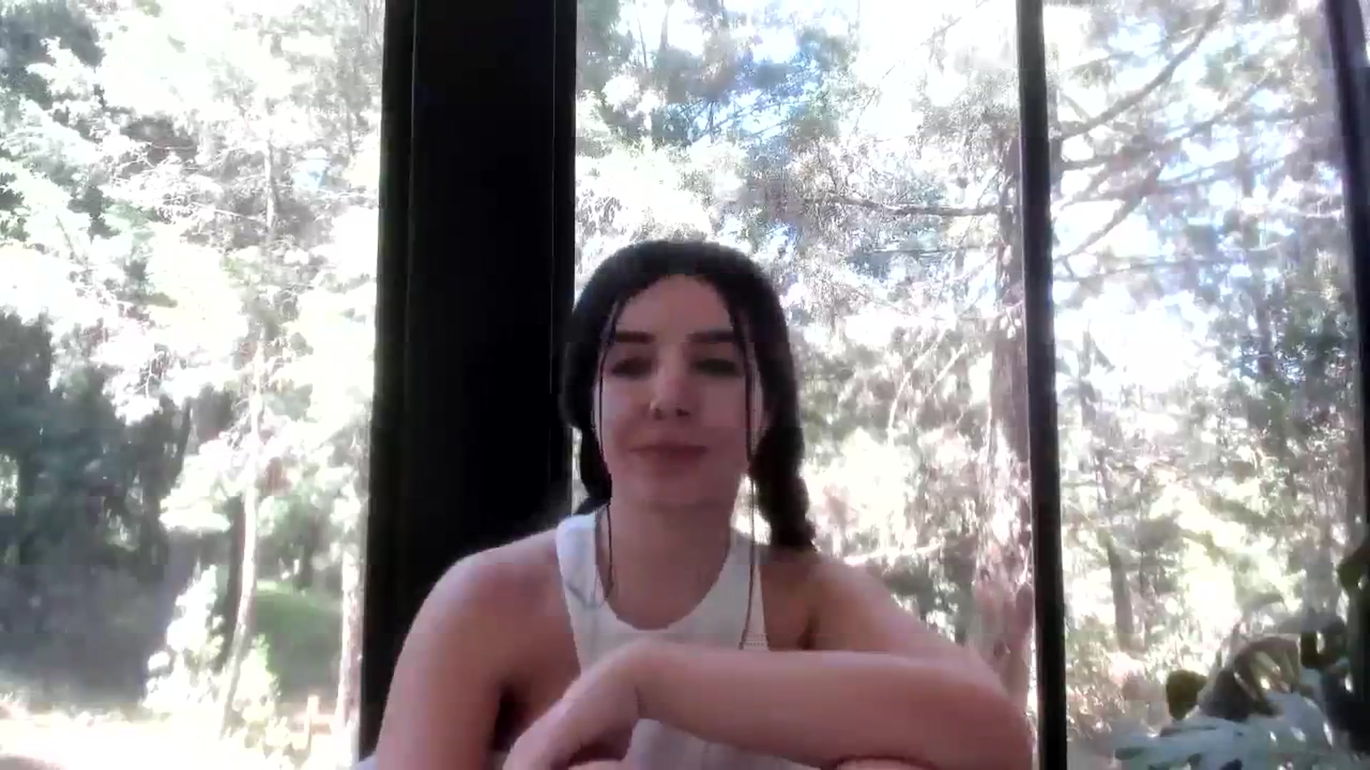 Gallery image thumbnail from LauraVega's myfreecams stream on, 11/26/2023, 17:04 image 14 of 20