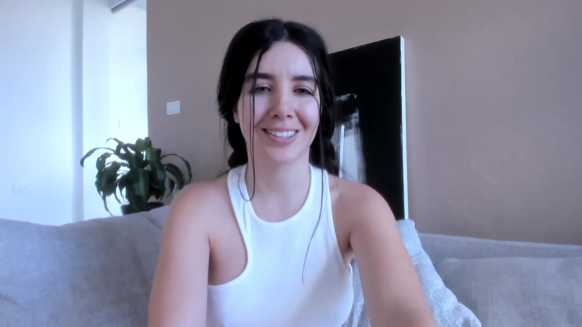 Gallery image thumbnail from LauraVega's myfreecams stream on, 11/26/2023, 17:04 image 20 of 20