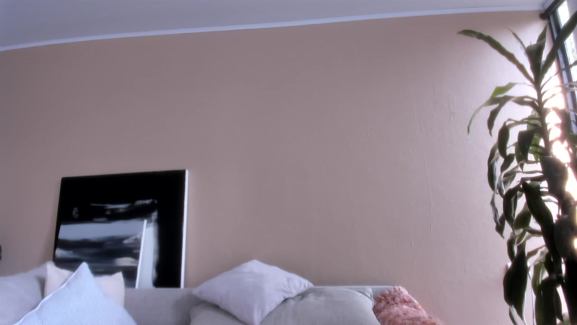 Gallery image thumbnail from LauraVega's myfreecams stream on, 11/30/2023, 16:56 image 6 of 20