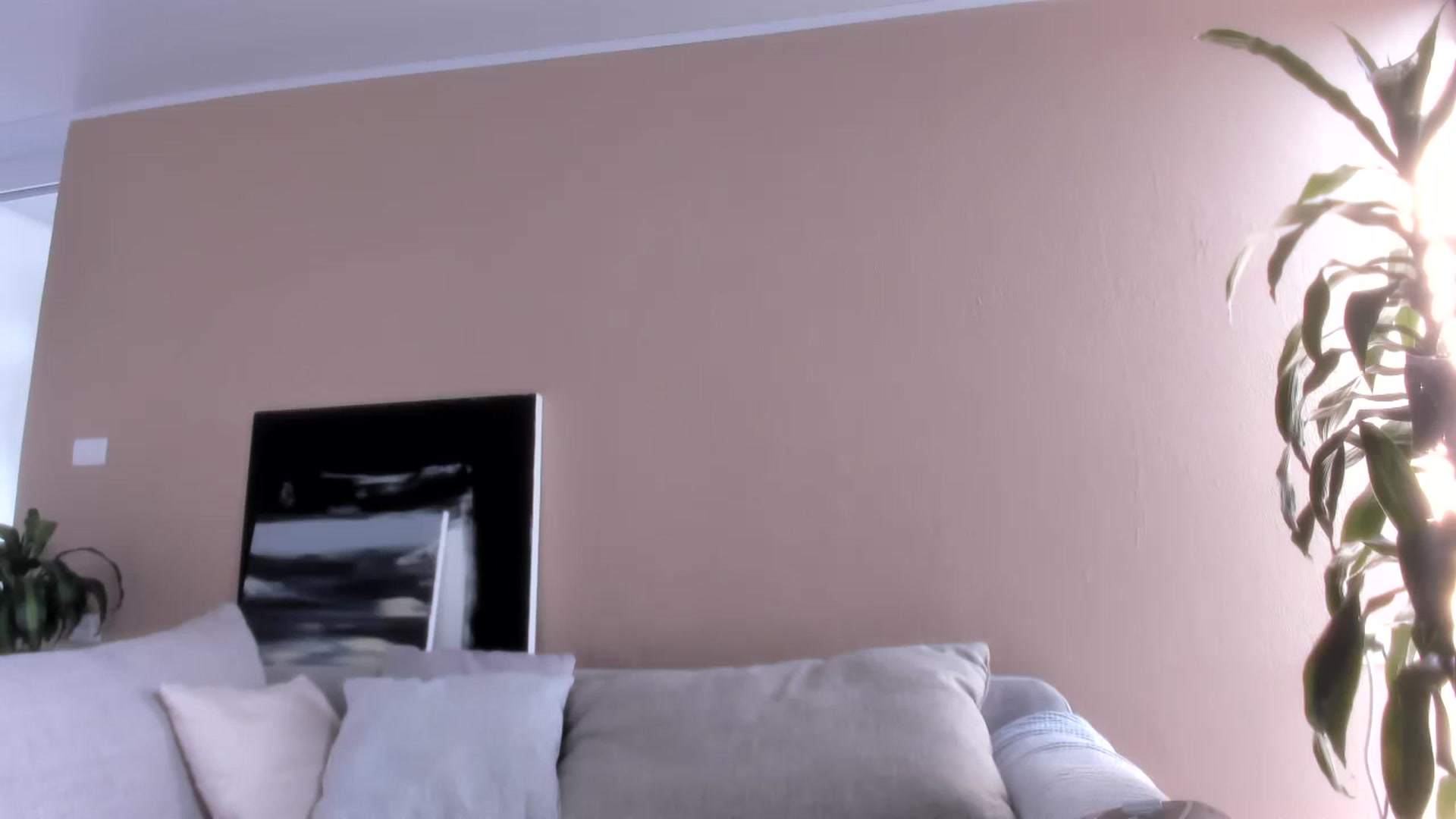 Gallery image thumbnail from LauraVega's myfreecams stream on, 12/02/2023, 15:03 image 19 of 20