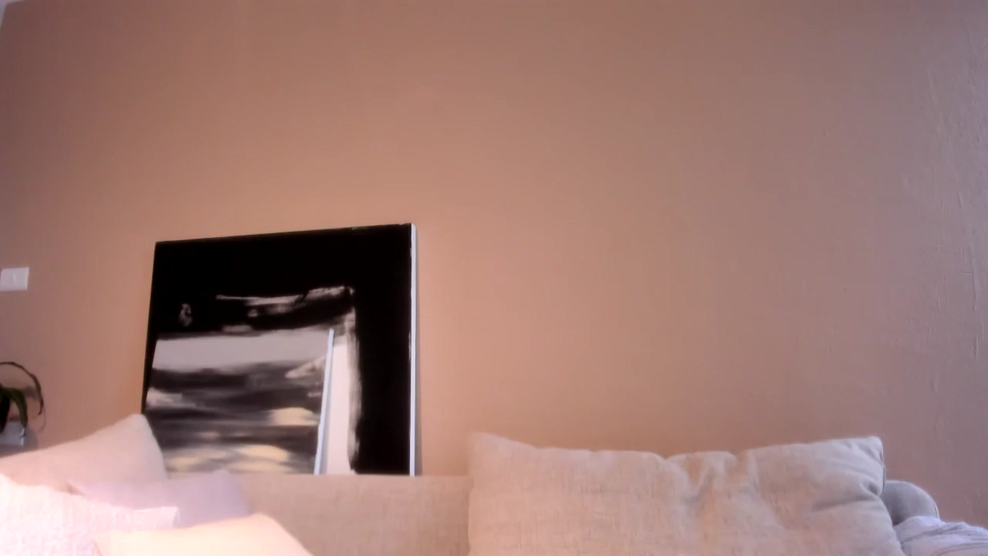 Gallery image thumbnail from LauraVega's myfreecams stream on, 12/06/2023, 15:39 image 5 of 20