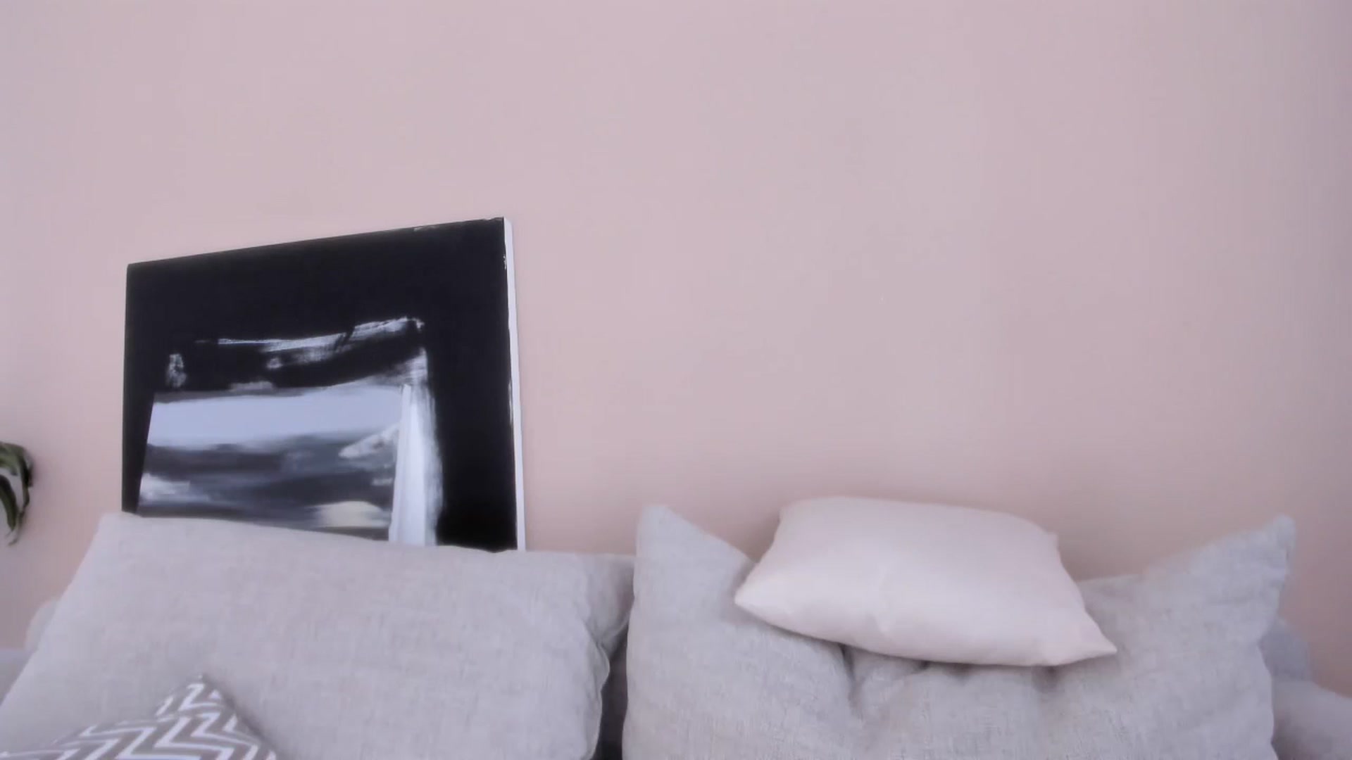 Gallery image thumbnail from LauraVega's myfreecams stream on, 12/22/2023, 15:30 image 18 of 20