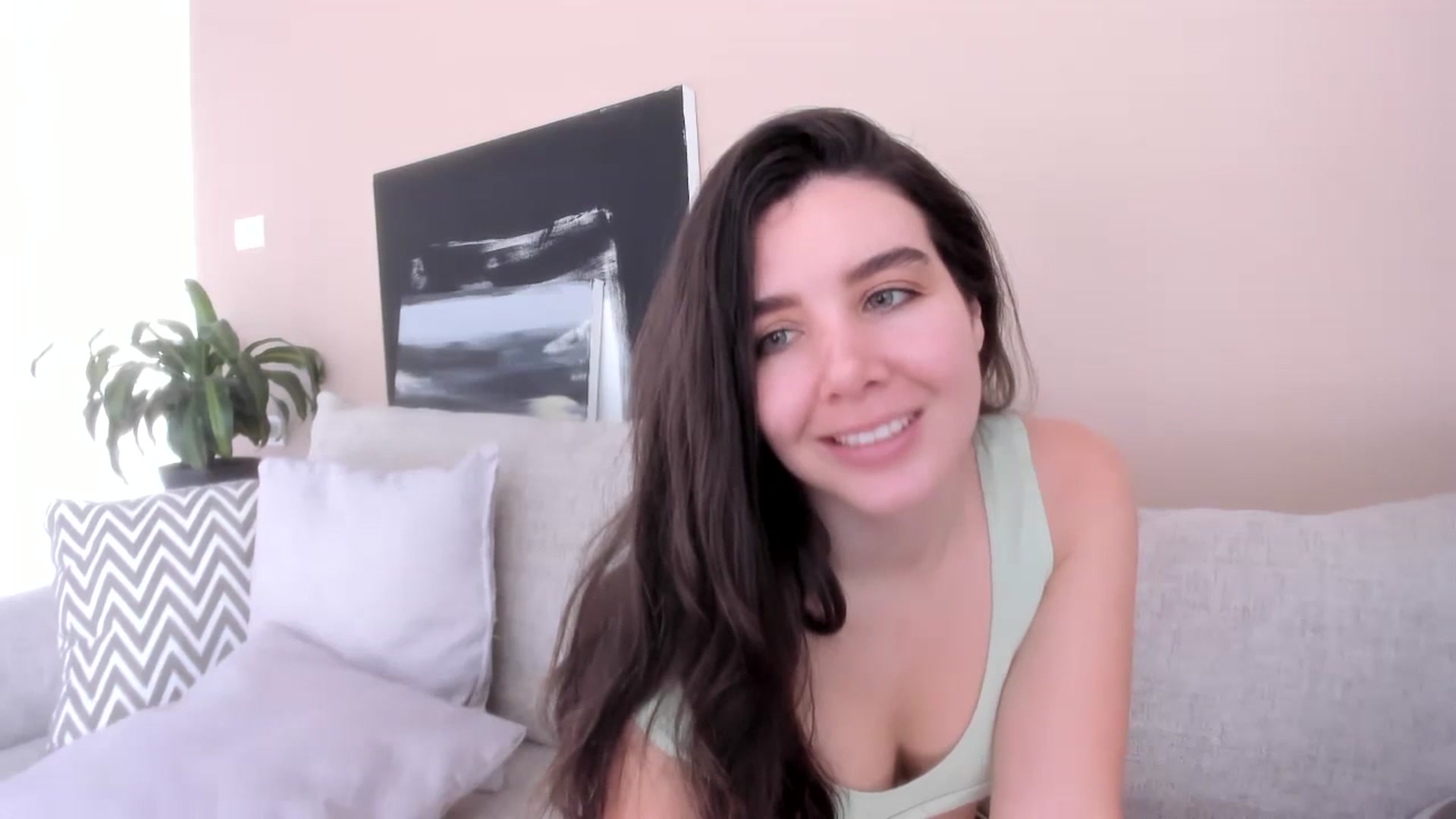 Gallery image thumbnail from LauraVega's myfreecams stream on, 12/29/2023, 15:28 image 7 of 20