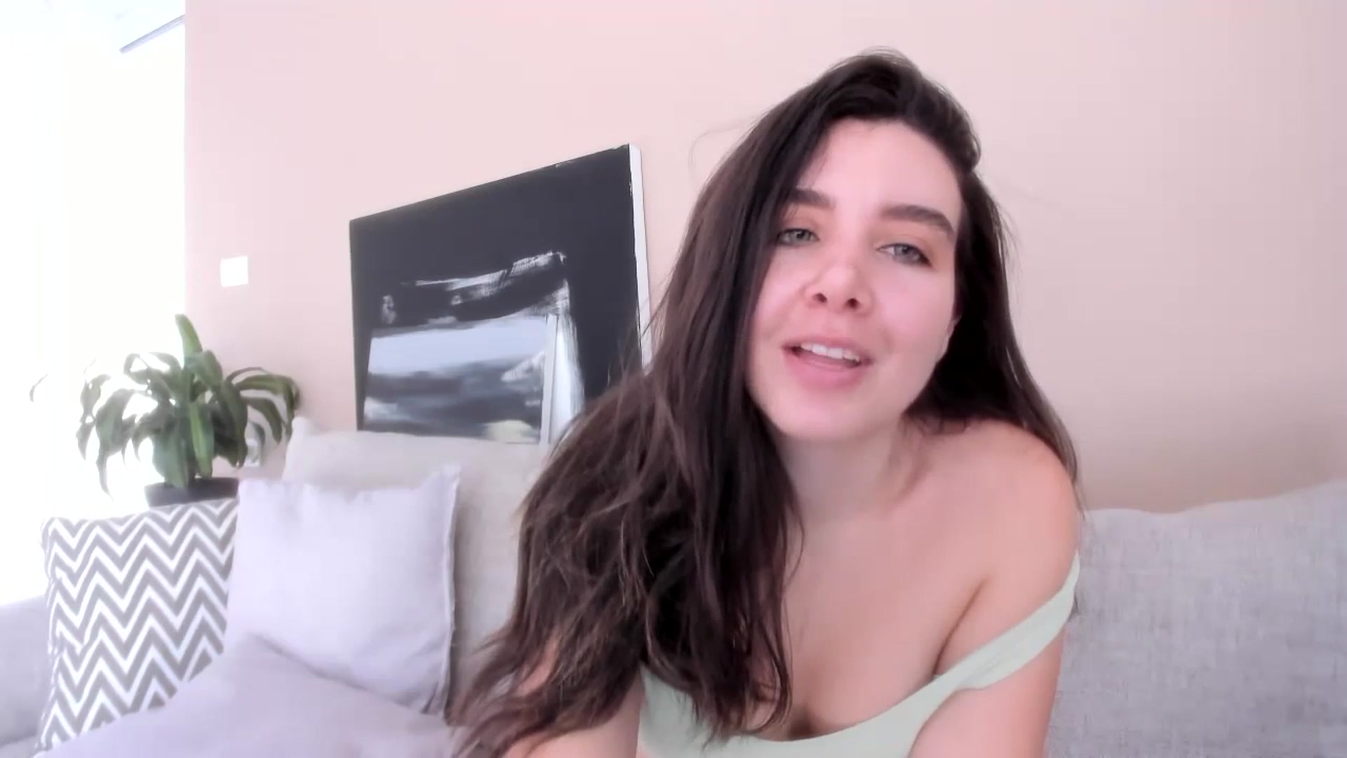 Gallery image thumbnail from LauraVega's myfreecams stream on, 12/29/2023, 15:28 image 6 of 20