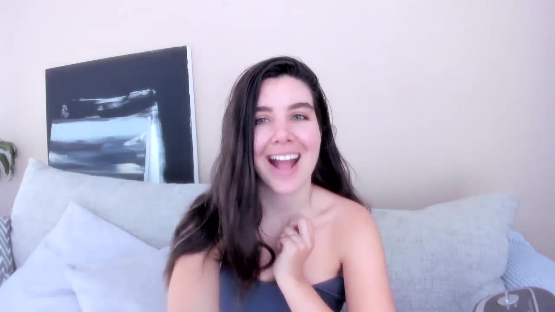 Gallery image thumbnail from LauraVega's myfreecams stream on, 12/31/2023, 15:51 image 18 of 20