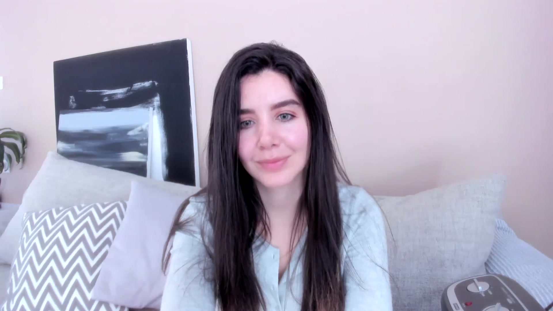 Gallery image thumbnail from LauraVega's myfreecams stream on, 01/02/2024, 16:30 image 7 of 20