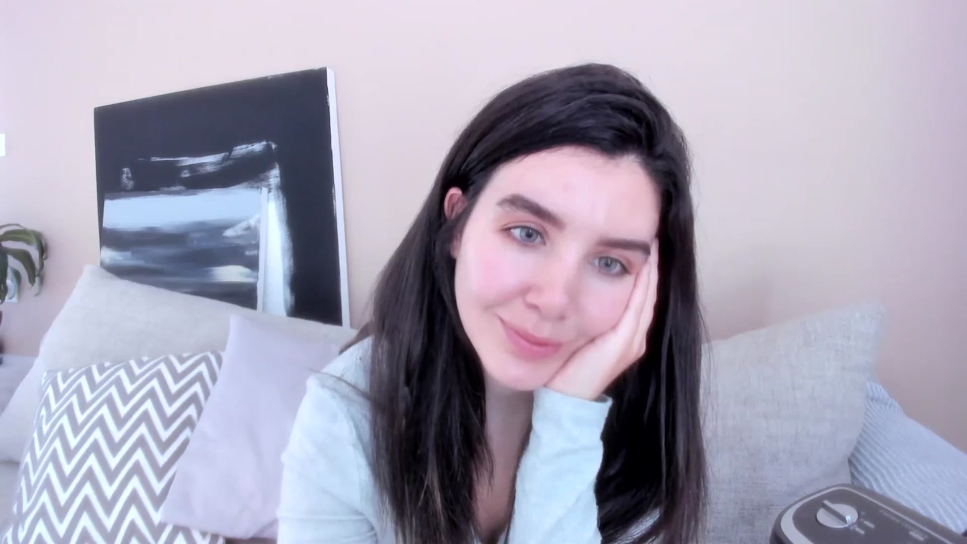 Gallery image thumbnail from LauraVega's myfreecams stream on, 01/02/2024, 16:30 image 6 of 20