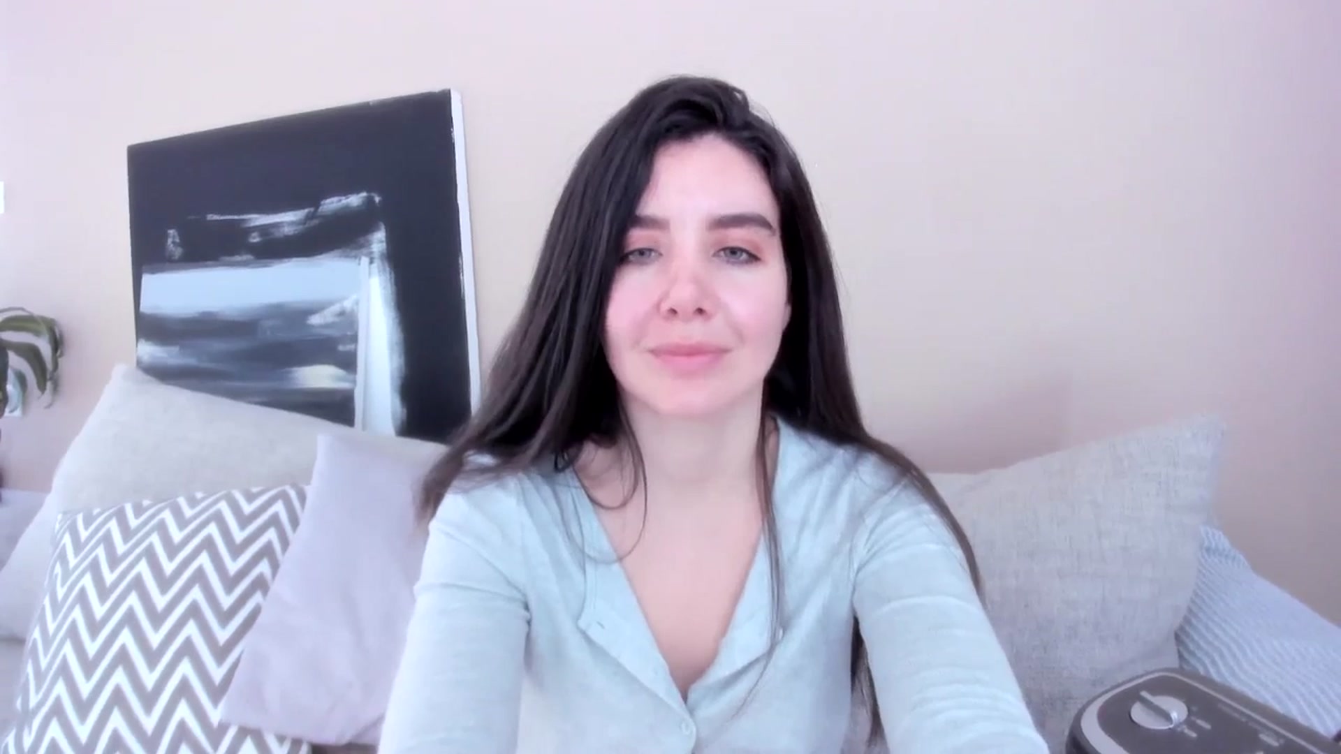 Gallery image thumbnail from LauraVega's myfreecams stream on, 01/02/2024, 16:30 image 3 of 20