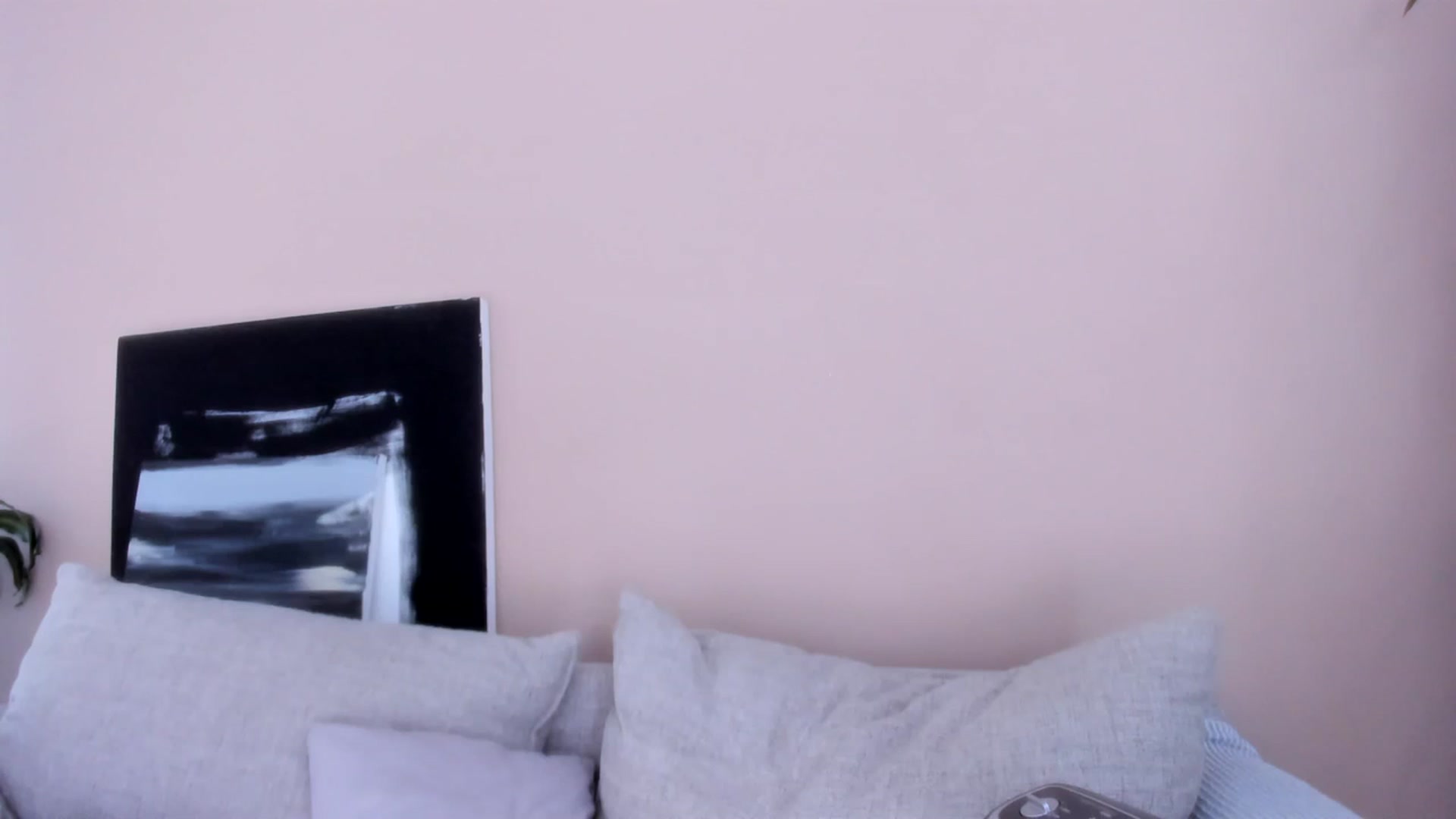 Gallery image thumbnail from LauraVega's myfreecams stream on, 01/04/2024, 16:44 image 14 of 20