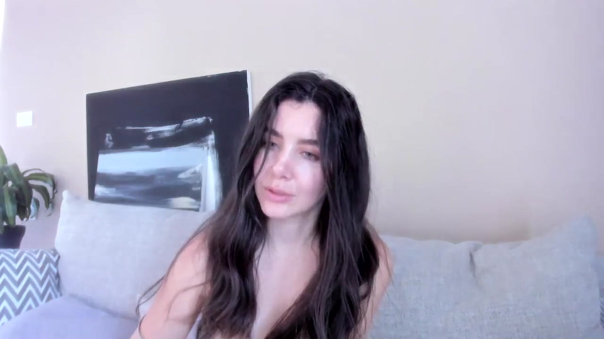 Gallery image thumbnail from LauraVega's myfreecams stream on, 01/07/2024, 17:51 image 20 of 20