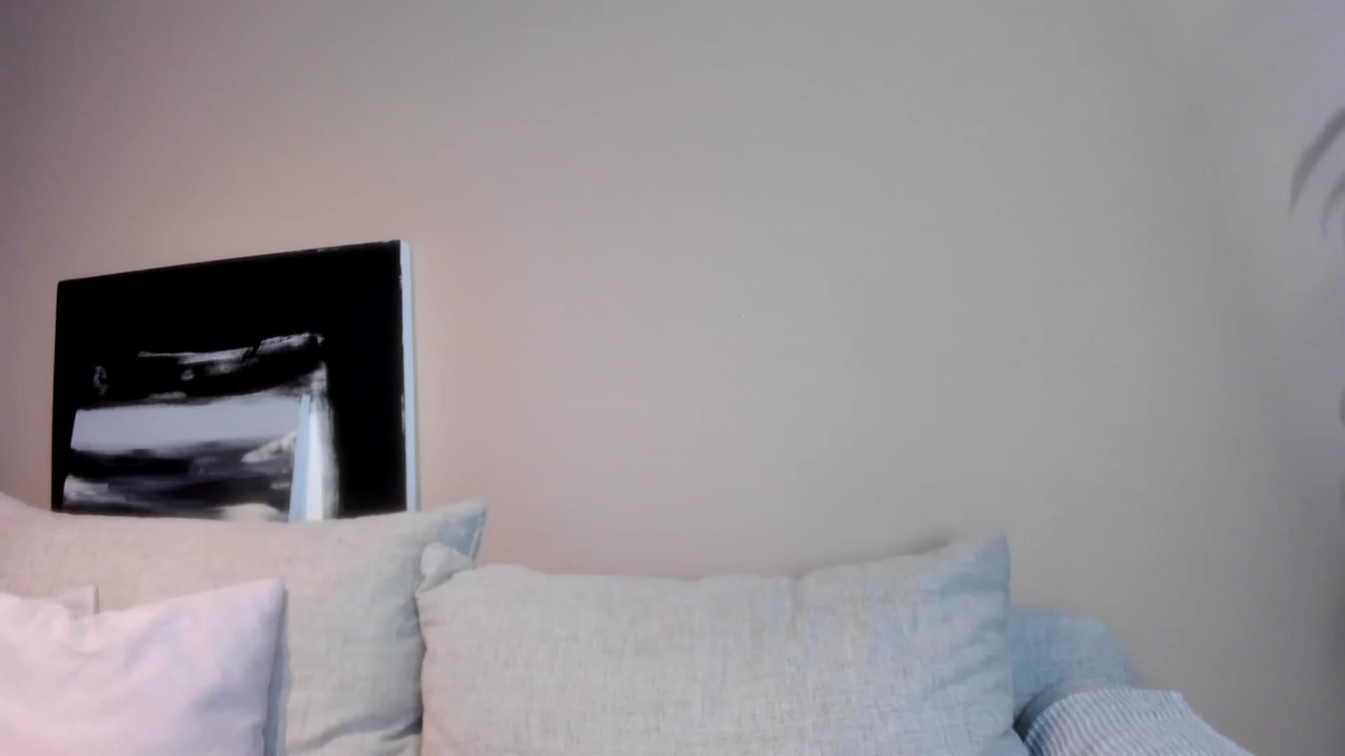 Gallery image thumbnail from LauraVega's myfreecams stream on, 01/09/2024, 23:20 image 18 of 20