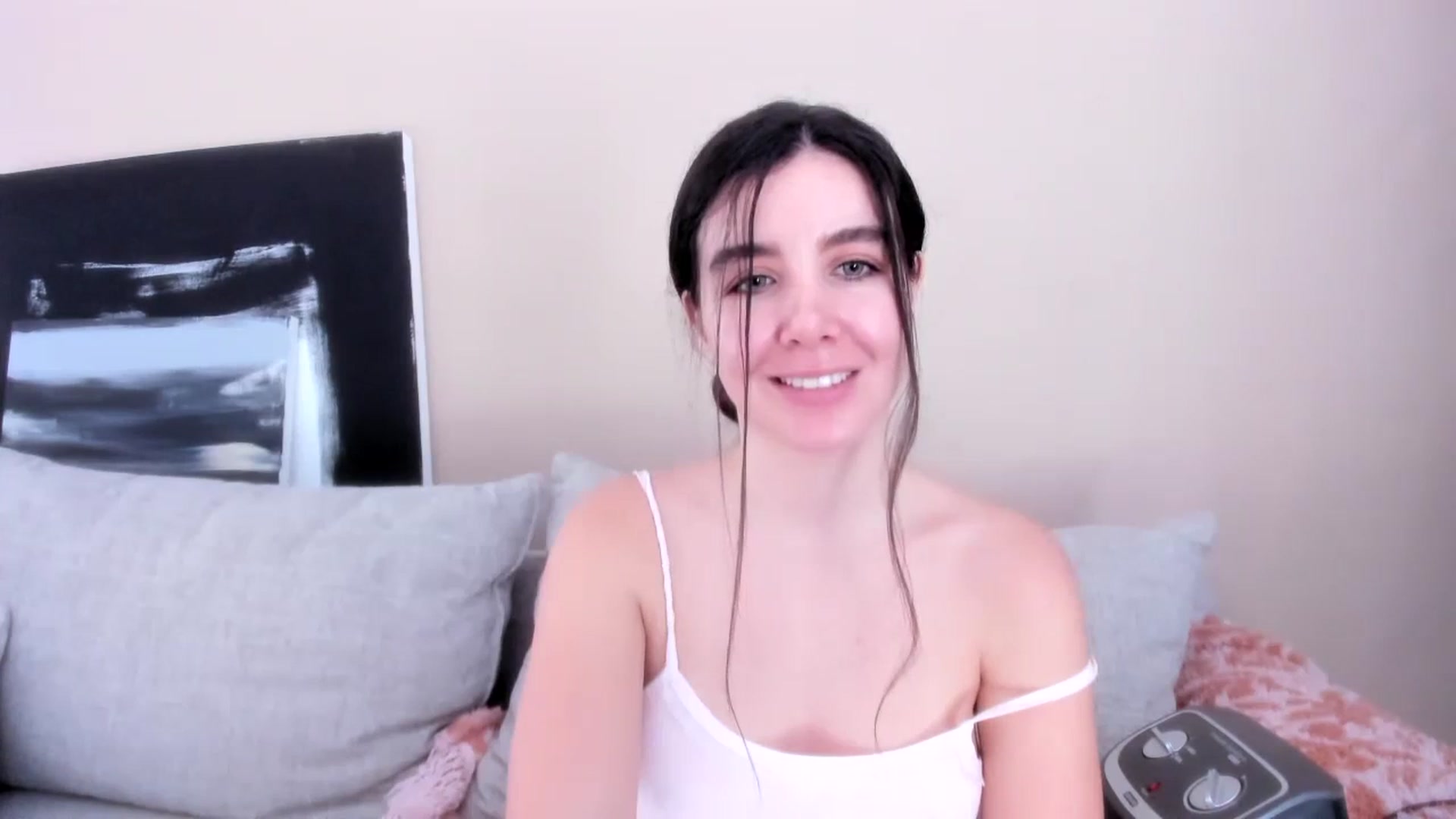 Gallery image thumbnail from LauraVega's myfreecams stream on, 01/20/2024, 15:50 image 9 of 20