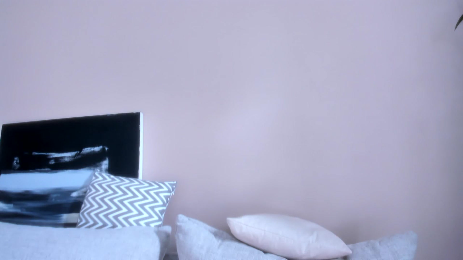 Gallery image thumbnail from LauraVega's myfreecams stream on, 02/06/2024, 15:39 image 13 of 20