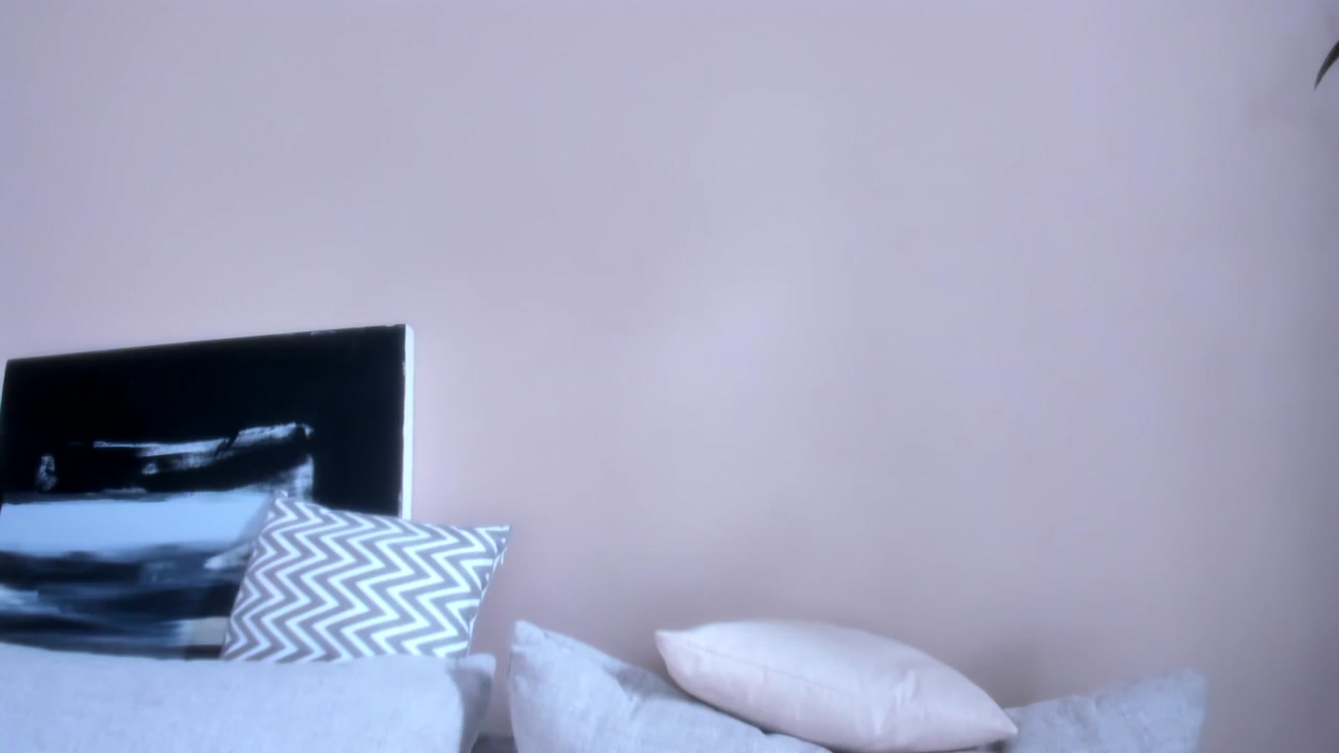 Gallery image thumbnail from LauraVega's myfreecams stream on, 02/06/2024, 15:39 image 12 of 20