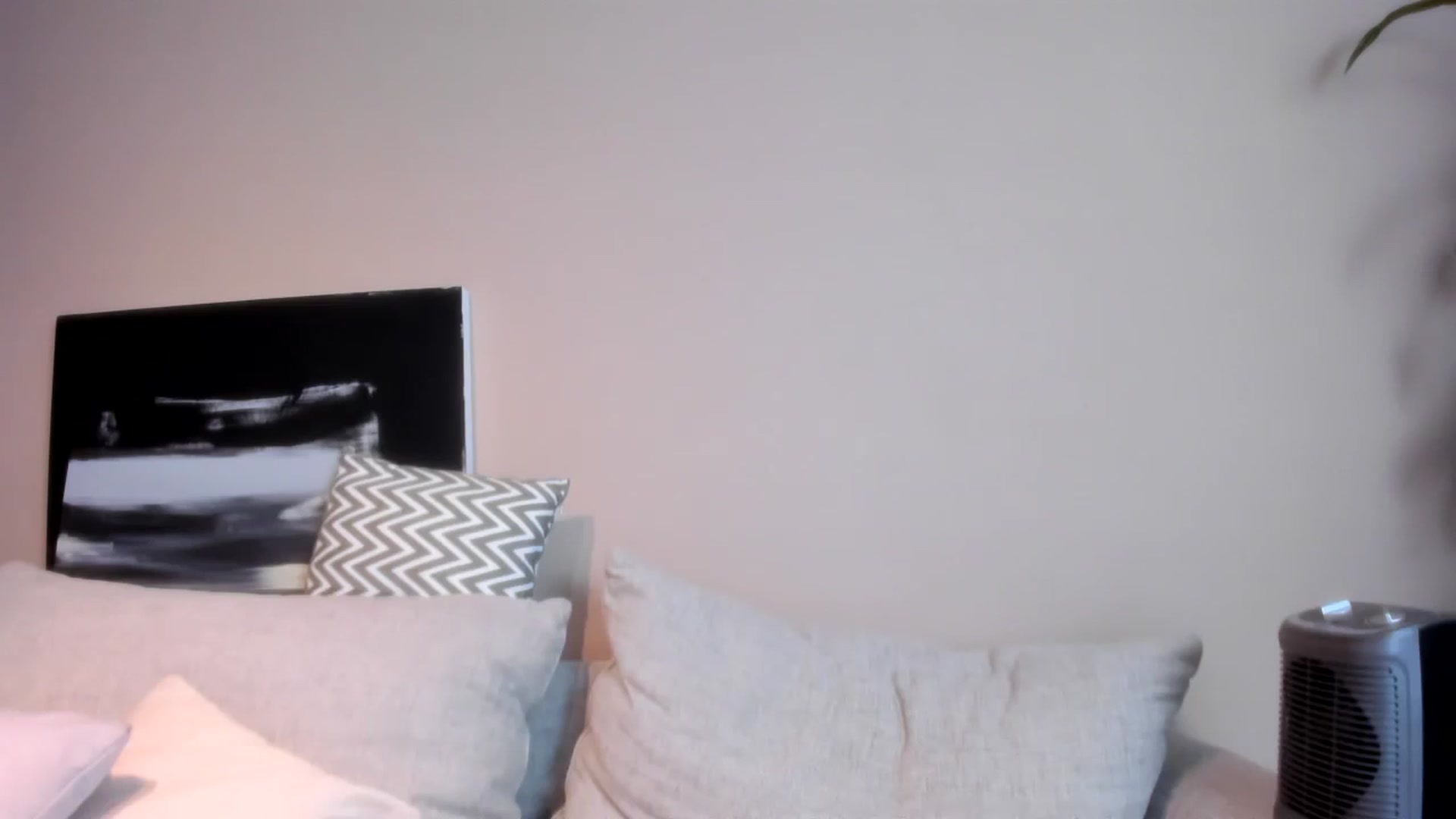 Gallery image thumbnail from LauraVega's myfreecams stream on, 02/11/2024, 23:42 image 8 of 20