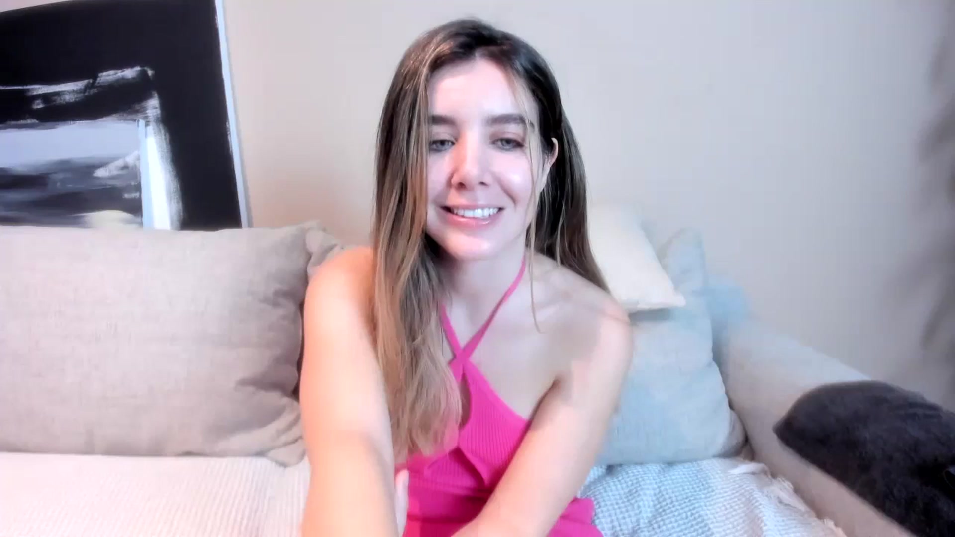 Gallery image thumbnail from LauraVega's myfreecams stream on, 02/16/2024, 23:32 image 12 of 20