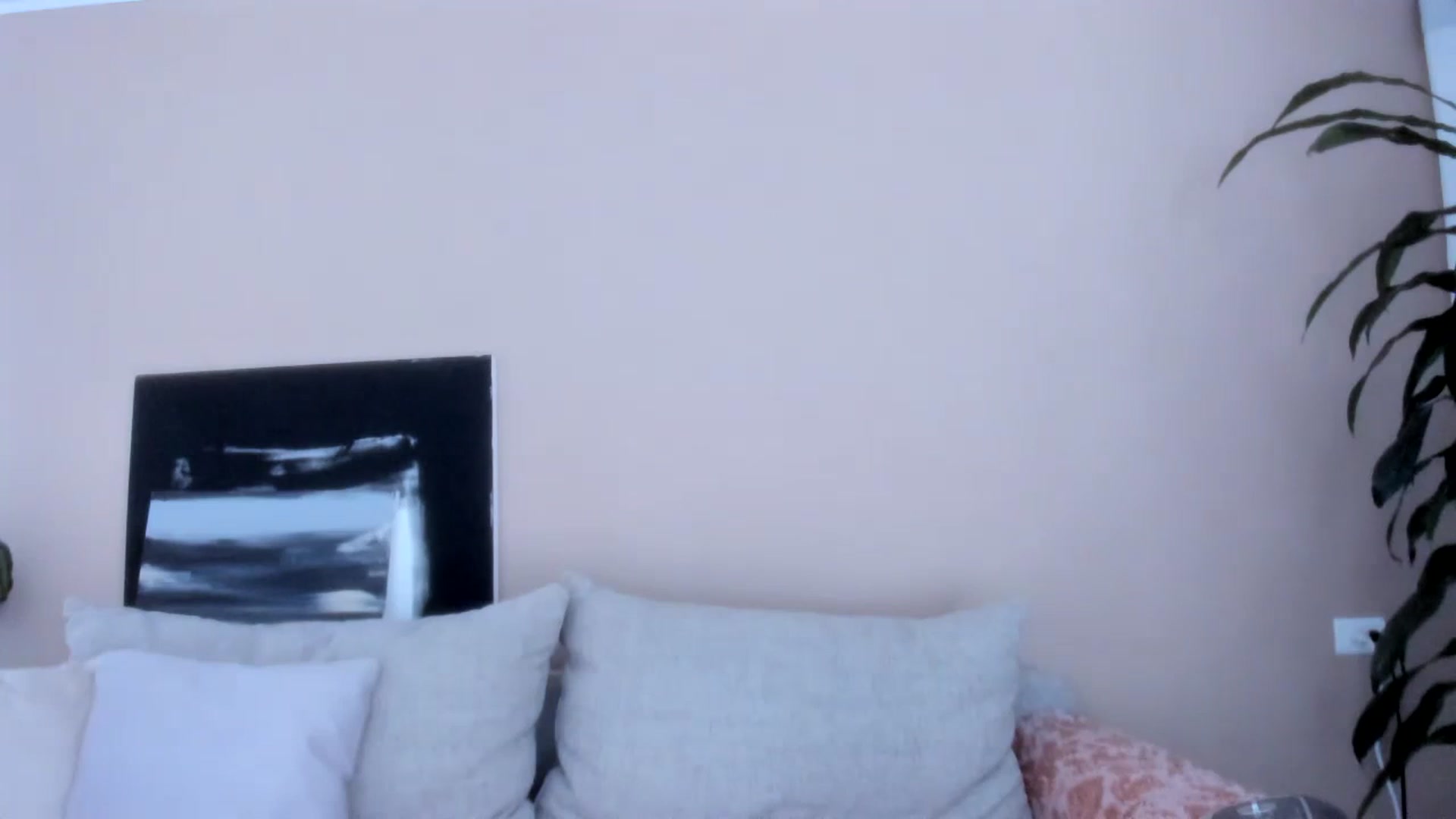 Gallery image thumbnail from LauraVega's myfreecams stream on, 02/25/2024, 17:18 image 7 of 20