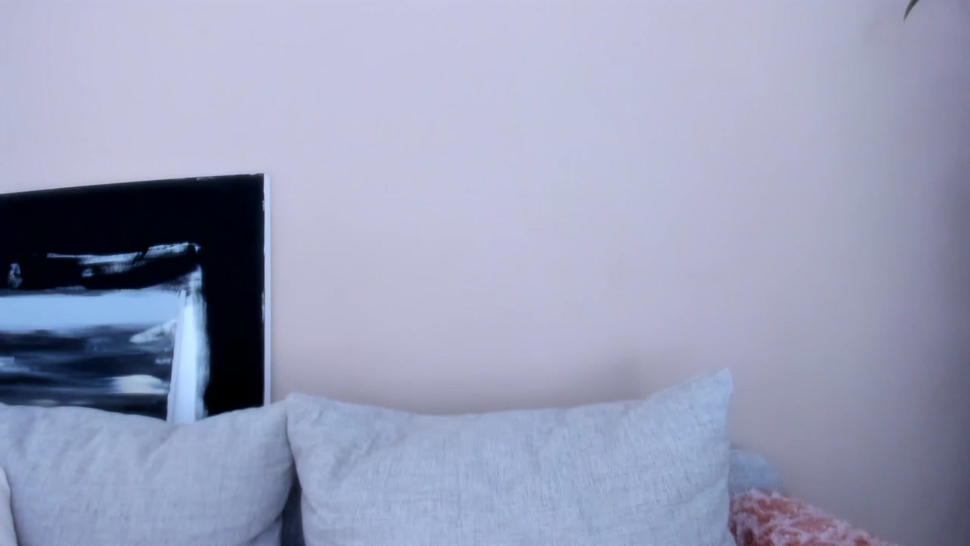 Gallery image thumbnail from LauraVega's myfreecams stream on, 03/01/2024, 16:27 image 19 of 20