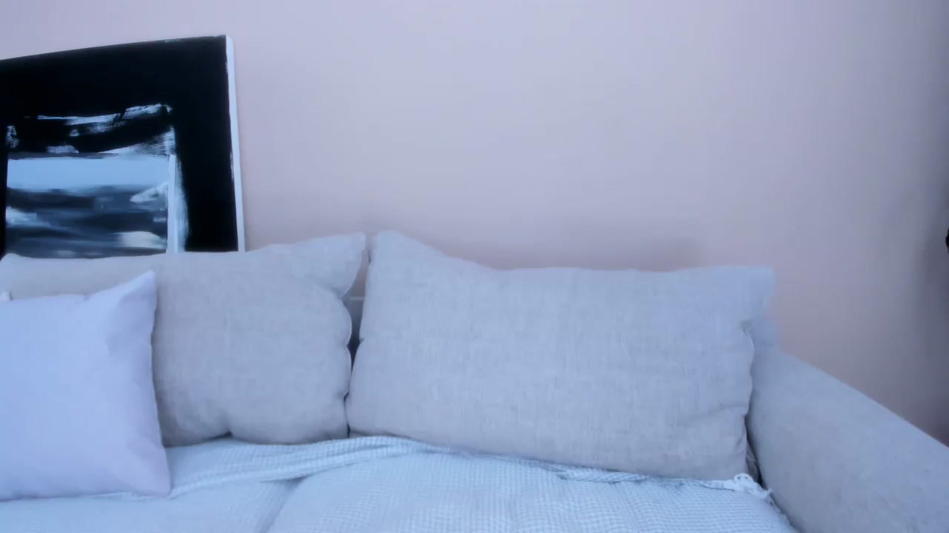 Gallery image thumbnail from LauraVega's myfreecams stream on, 03/18/2024, 15:59 image 19 of 20