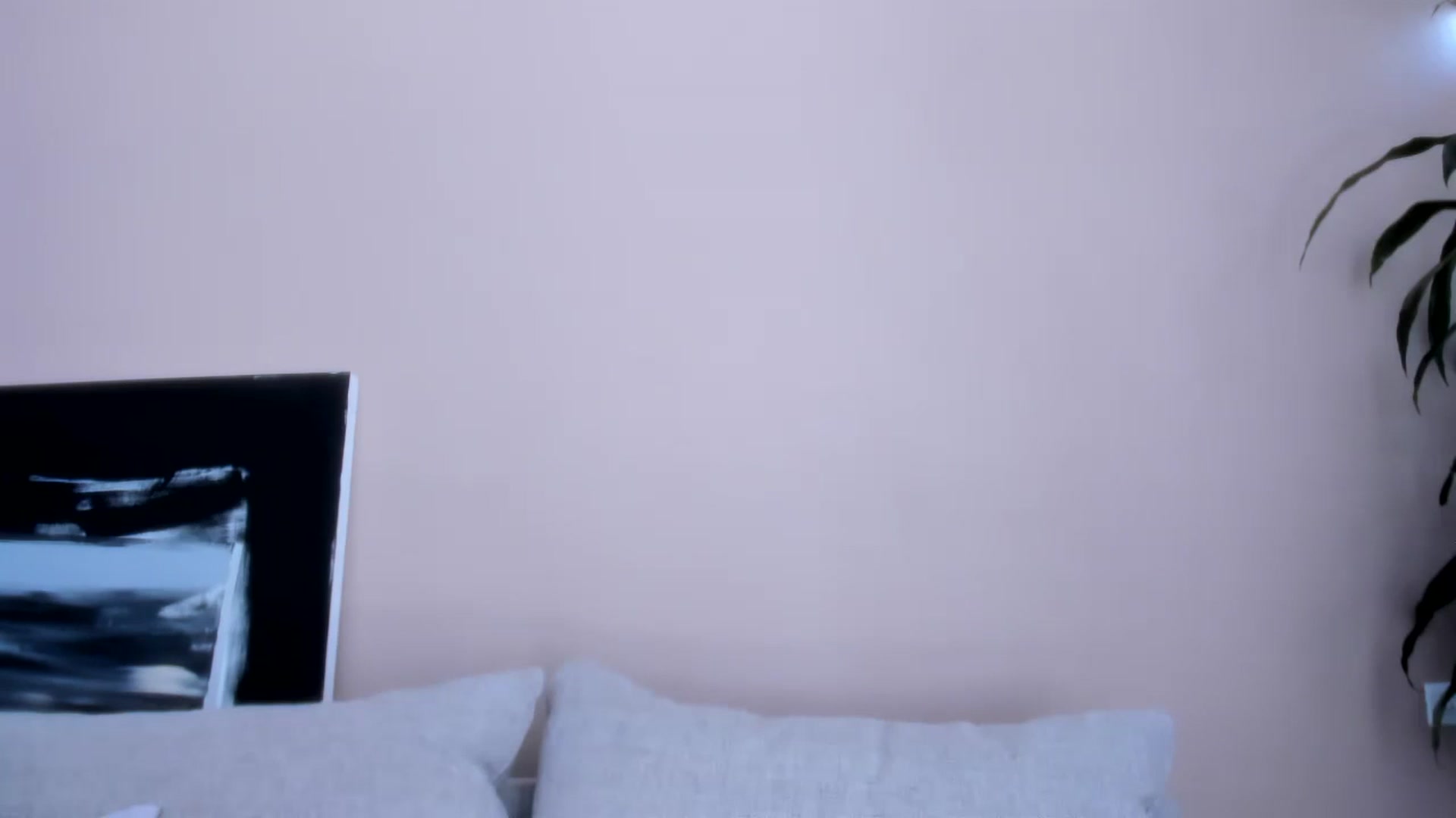 Gallery image thumbnail from LauraVega's myfreecams stream on, 03/22/2024, 15:11 image 17 of 20