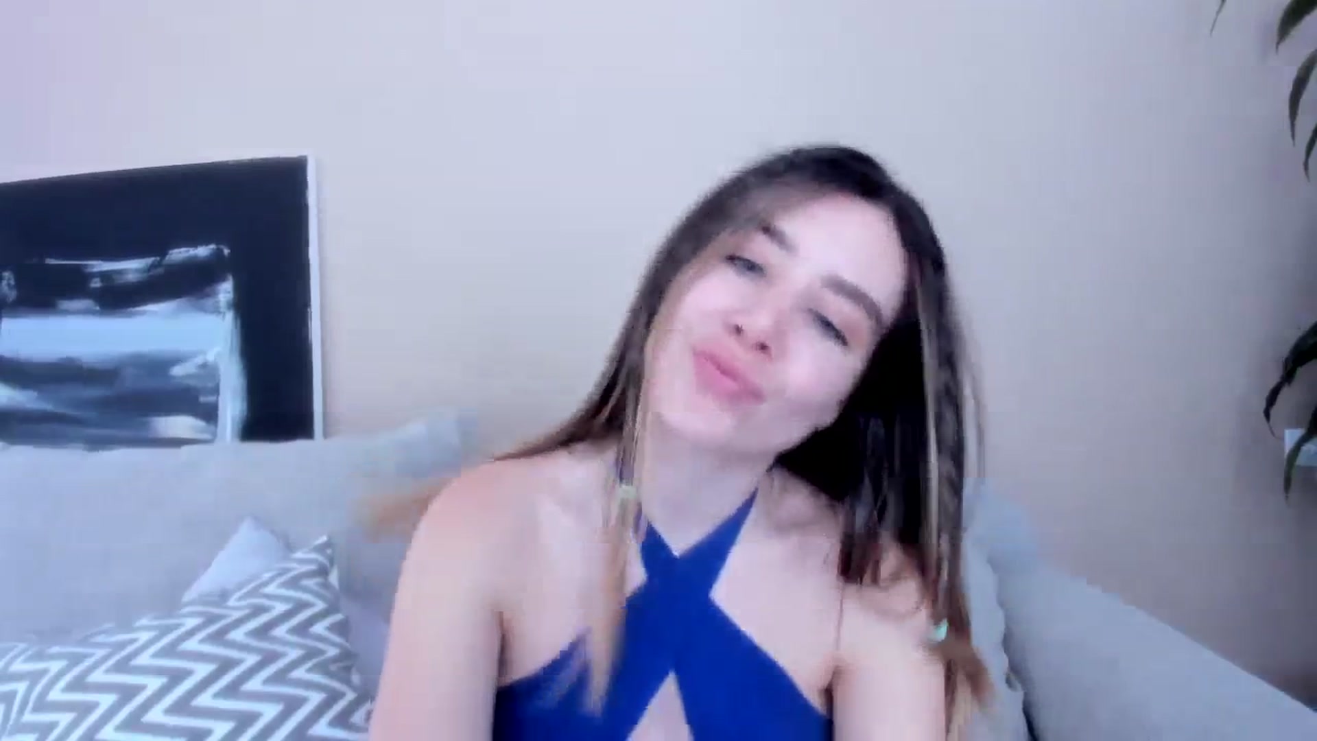 Gallery image thumbnail from LauraVega's myfreecams stream on, 03/24/2024, 18:41 image 12 of 20