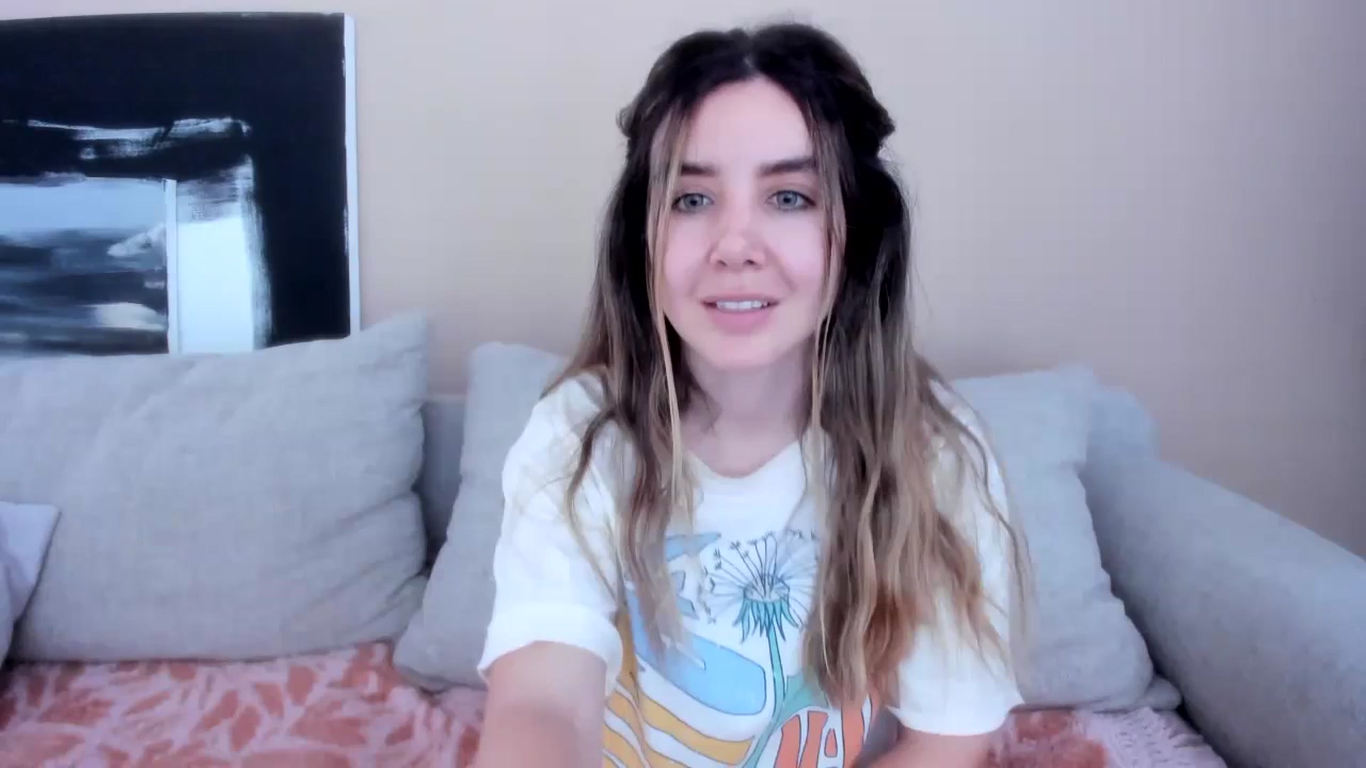Gallery image thumbnail from LauraVega's myfreecams stream on, 04/14/2024, 17:03 image 19 of 20
