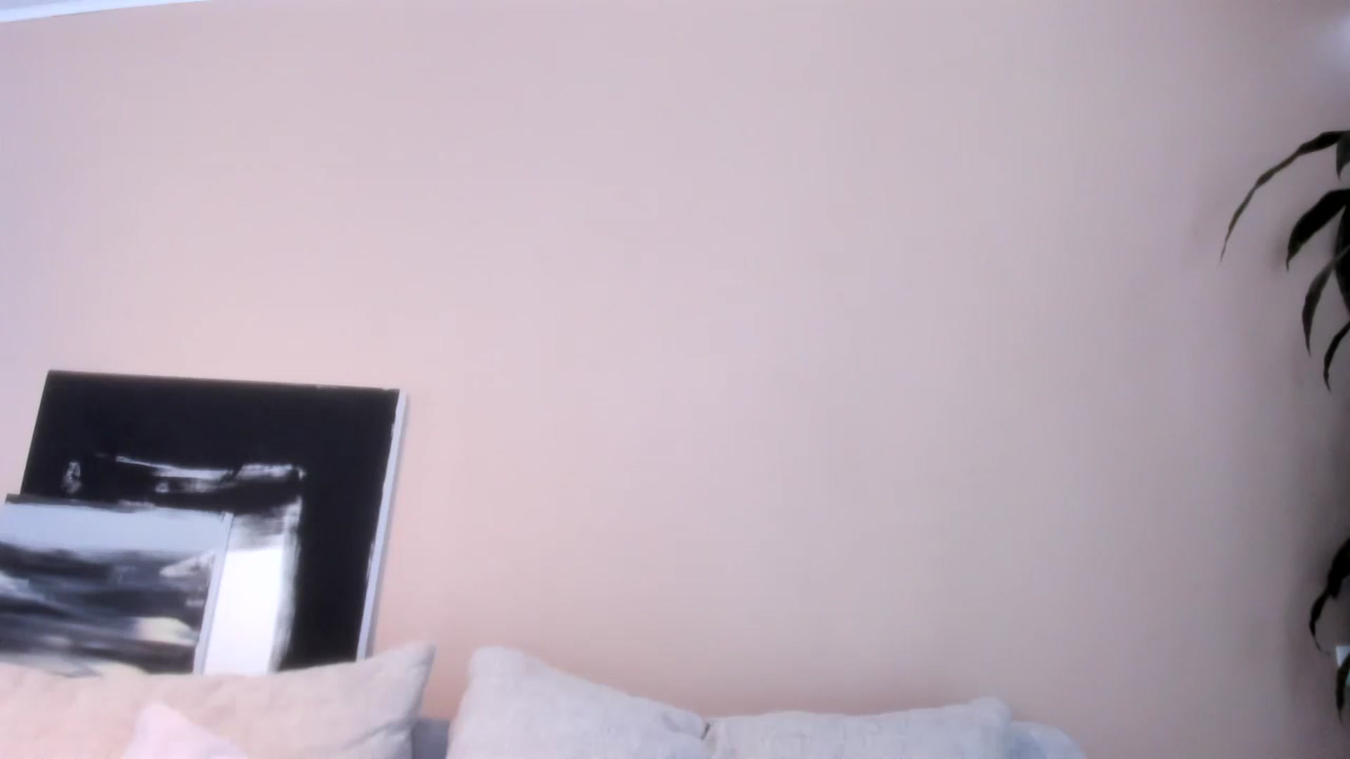 Gallery image thumbnail from LauraVega's myfreecams stream on, 04/17/2024, 16:13 image 11 of 20