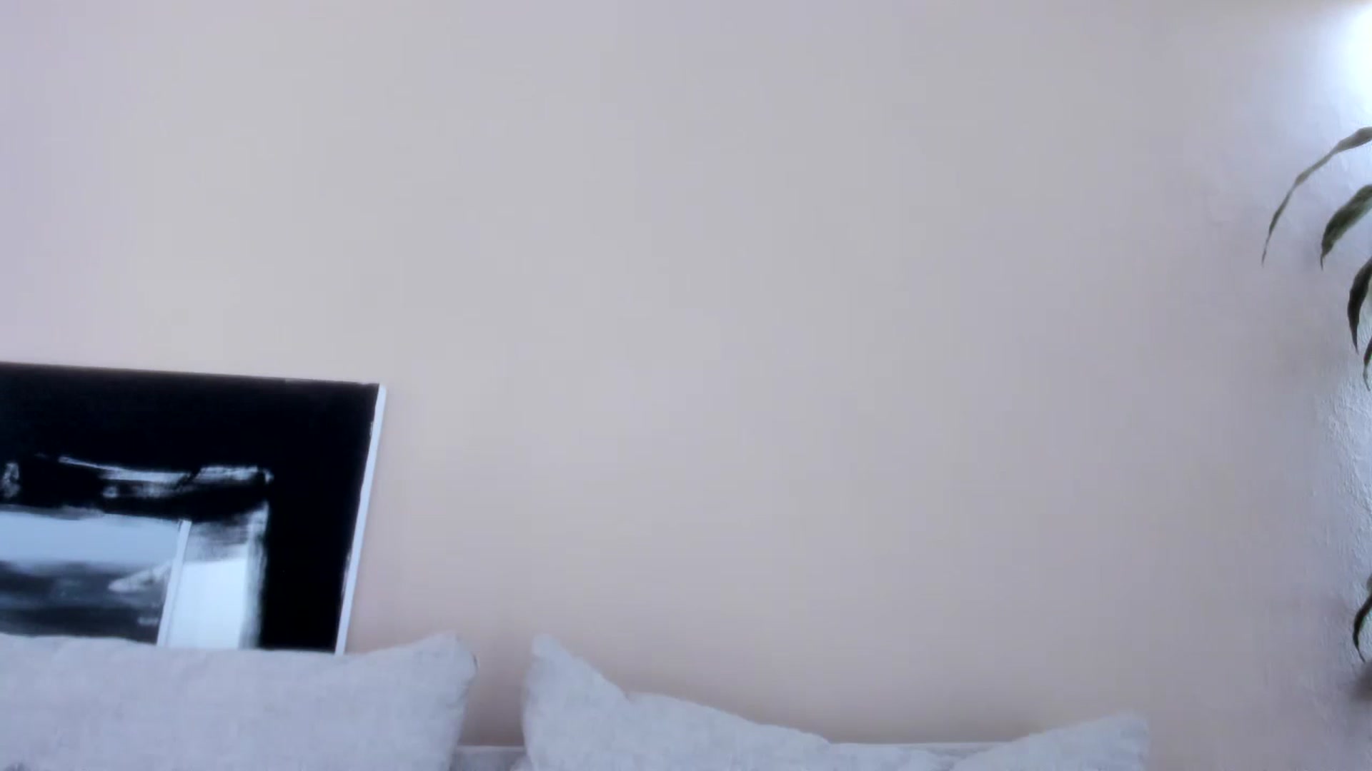 Gallery image thumbnail from LauraVega's myfreecams stream on, 04/27/2024, 18:05 image 19 of 20