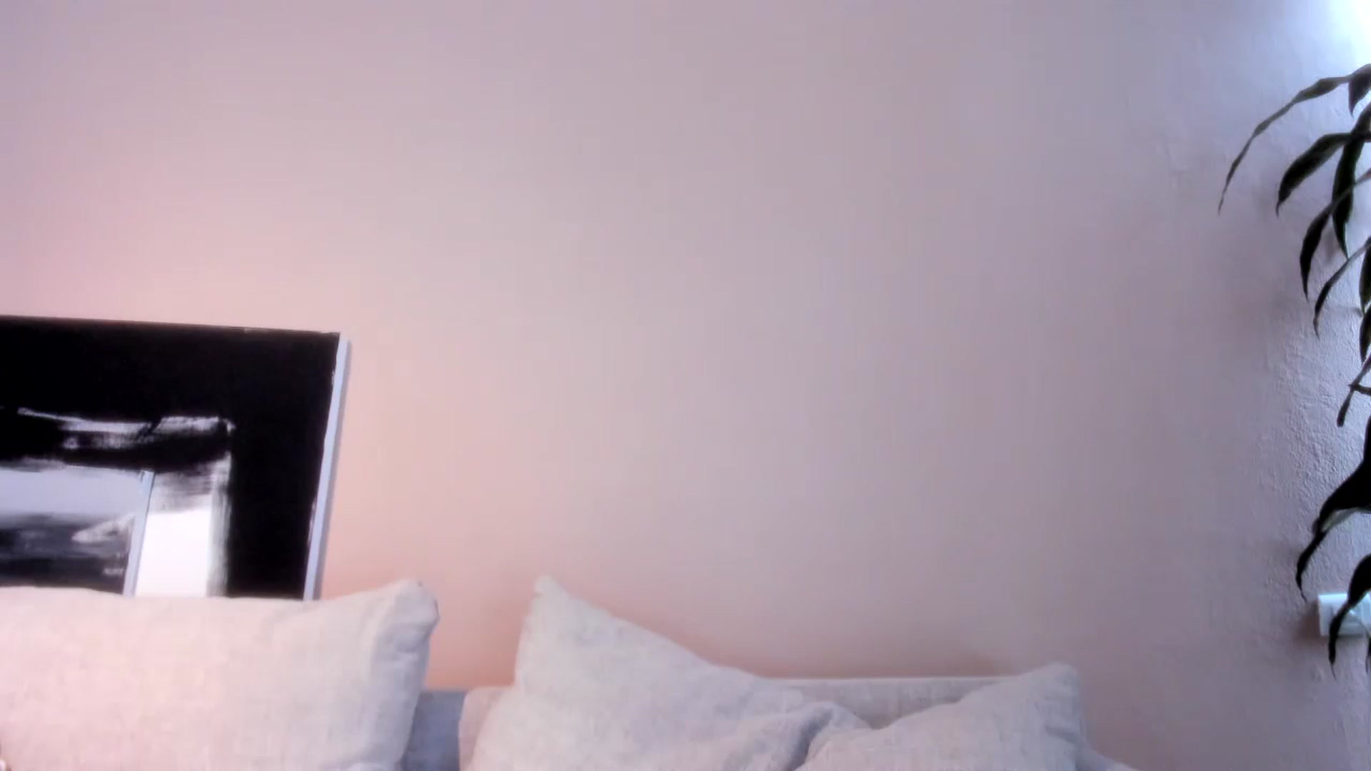 Gallery image thumbnail from LauraVega's myfreecams stream on, 04/28/2024, 17:02 image 1 of 20