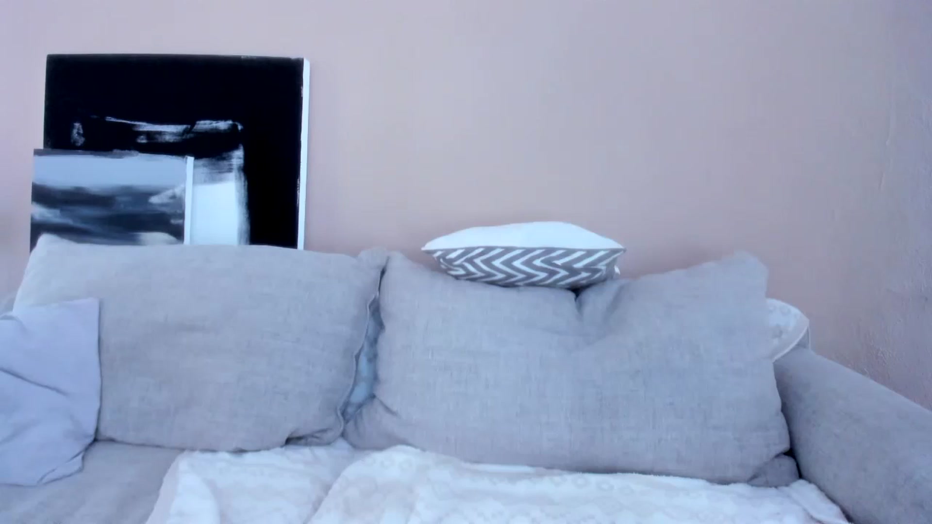 Gallery image thumbnail from LauraVega's myfreecams stream on, 05/03/2024, 15:46 image 14 of 20
