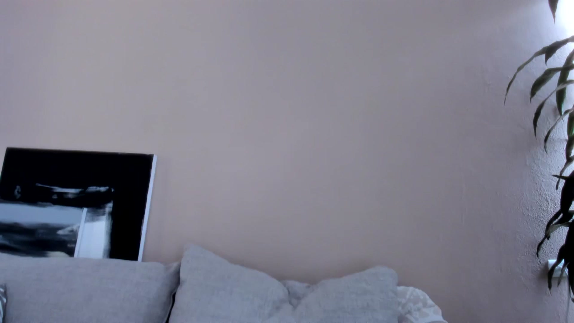 Gallery image thumbnail from LauraVega's myfreecams stream on, 05/06/2024, 17:10 image 18 of 20