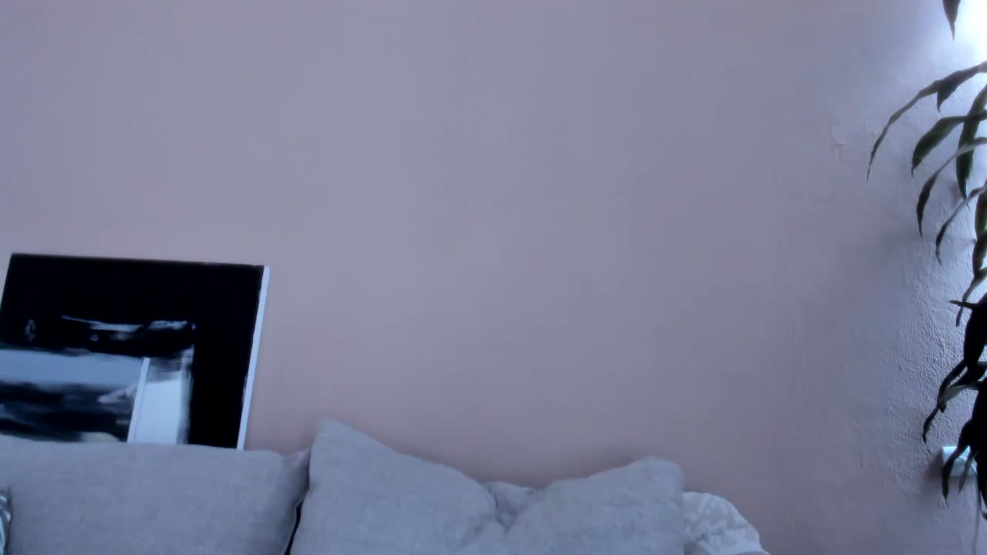 Gallery image thumbnail from LauraVega's myfreecams stream on, 05/06/2024, 17:10 image 19 of 20