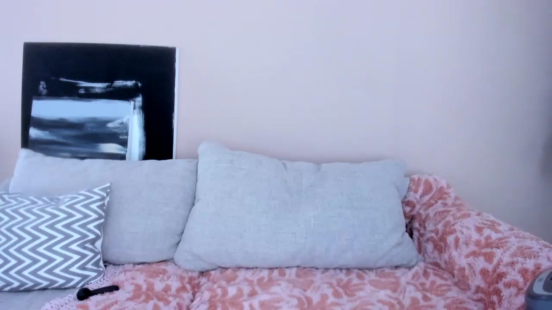 Gallery image thumbnail from LauraVega's myfreecams stream on, 06/07/2024, 16:06 image 15 of 20