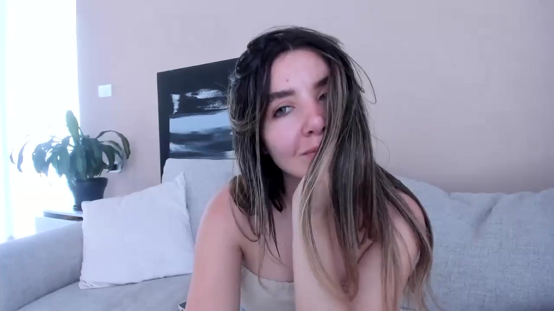 Gallery image thumbnail from LauraVega's myfreecams stream on, 07/14/2024, 17:16 image 11 of 20
