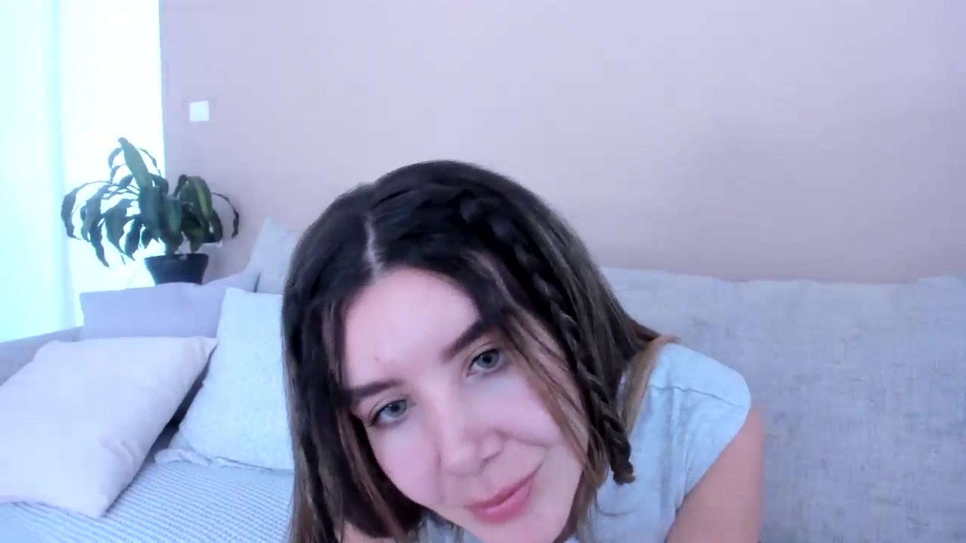 Gallery image thumbnail from LauraVega's myfreecams stream on, 07/20/2024, 15:31 image 3 of 20