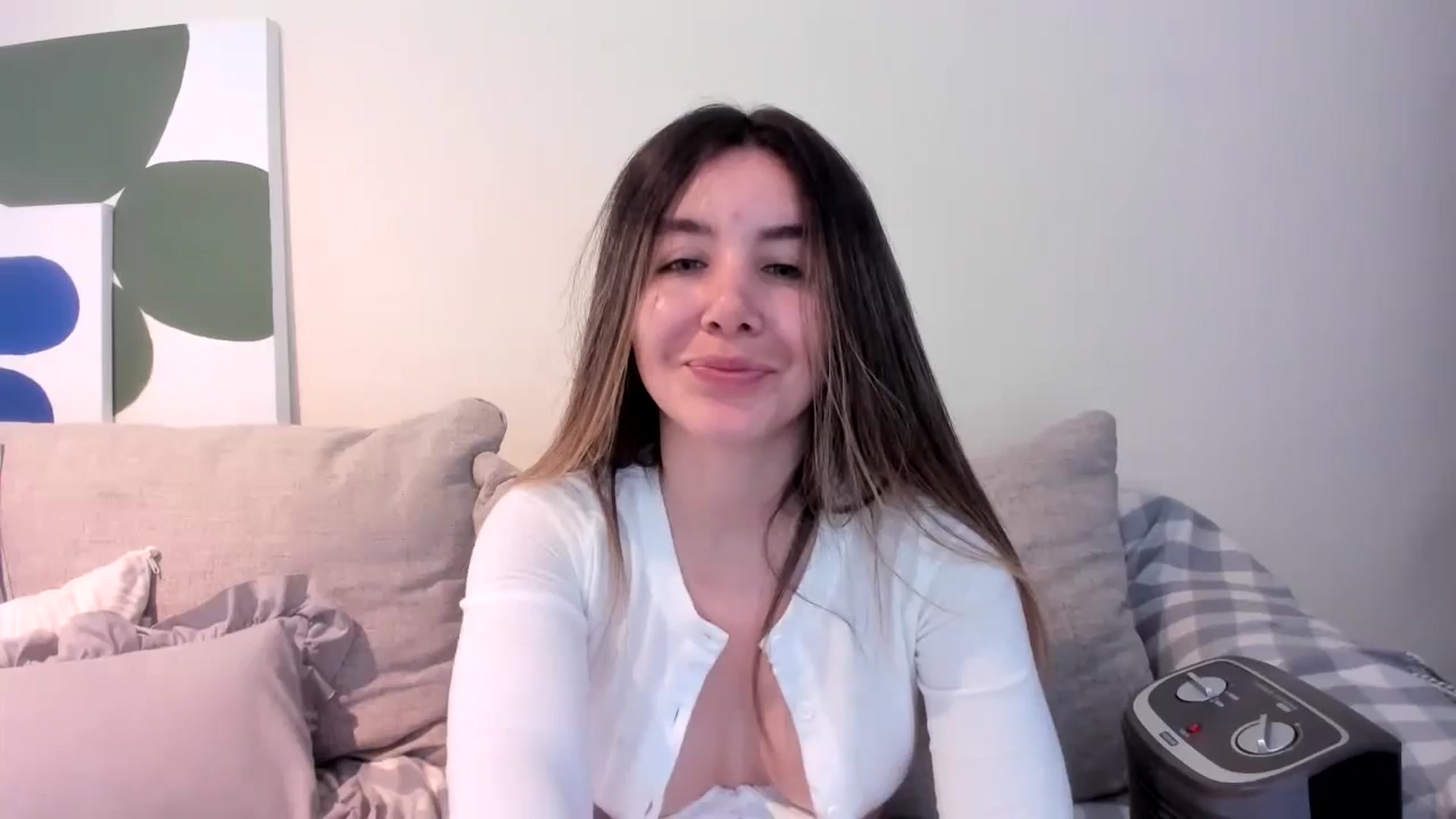 Gallery image thumbnail from LauraVega's myfreecams stream on, 07/28/2024, 17:05 image 5 of 20