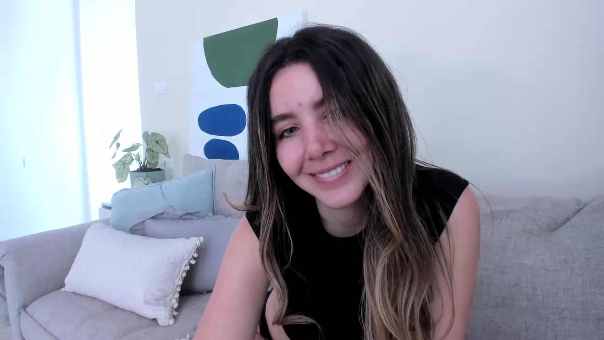 Gallery image thumbnail from LauraVega's myfreecams stream on, 07/31/2024, 15:36 image 11 of 20