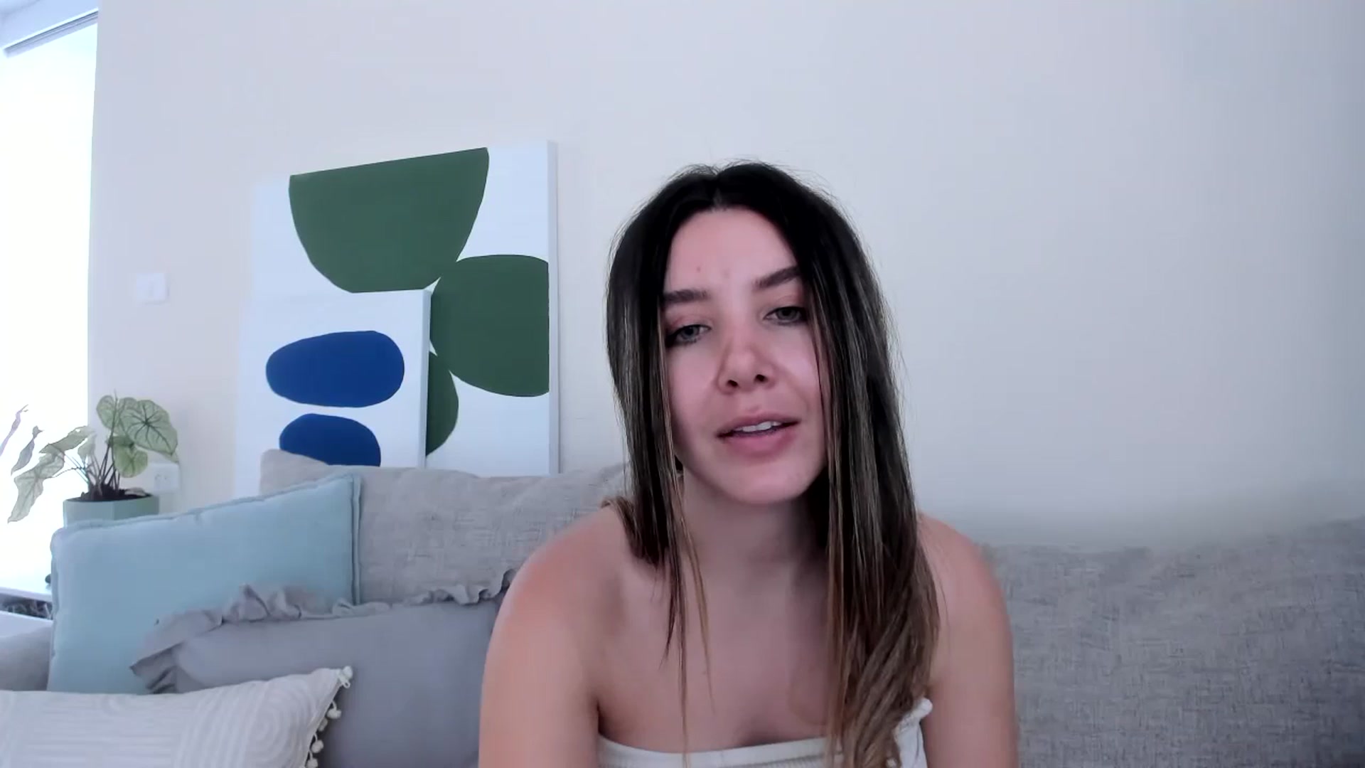 Gallery image thumbnail from LauraVega's myfreecams stream on, 08/03/2024, 18:04 image 7 of 20