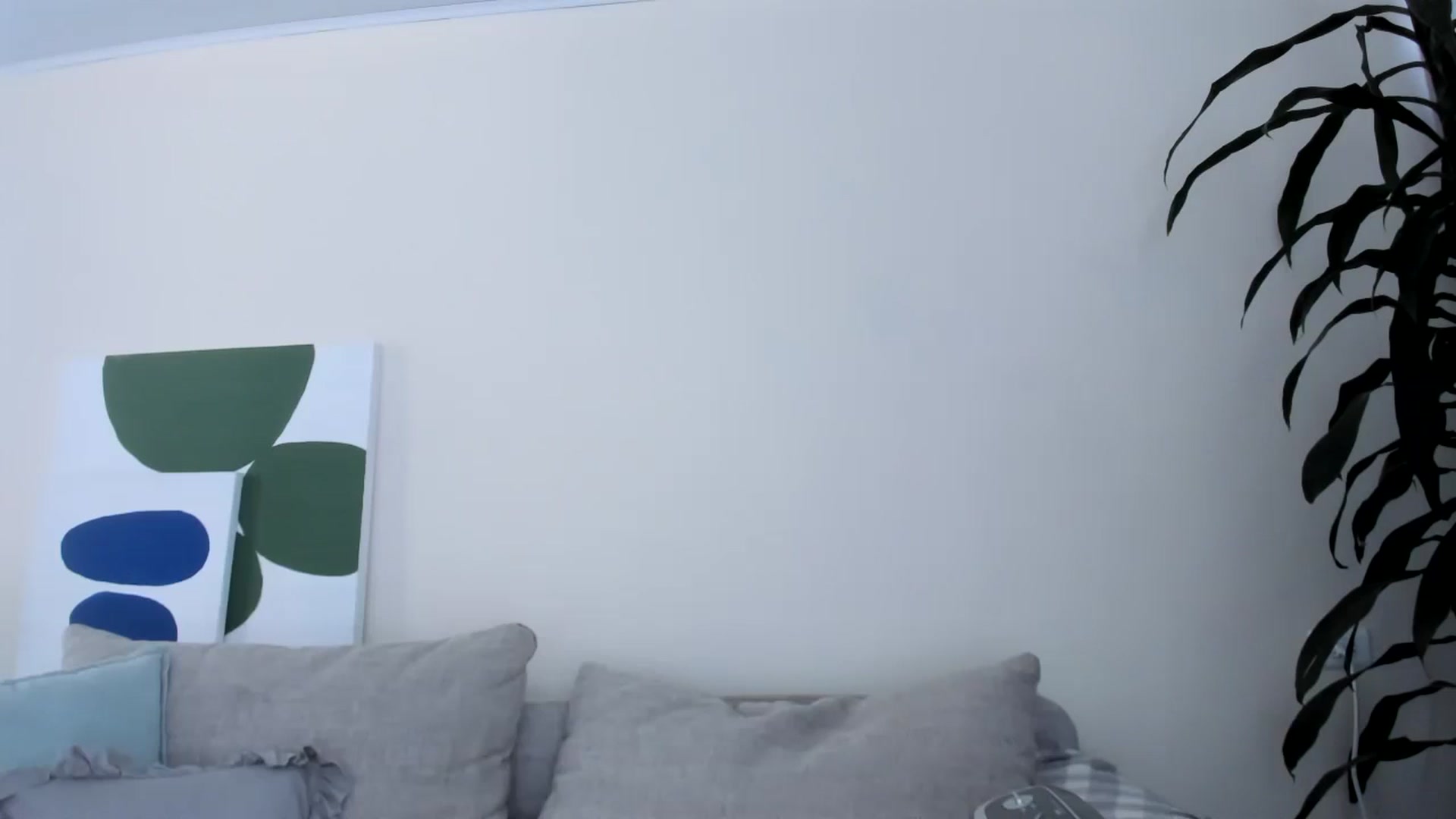 Gallery image thumbnail from LauraVega's myfreecams stream on, 08/03/2024, 18:04 image 16 of 20